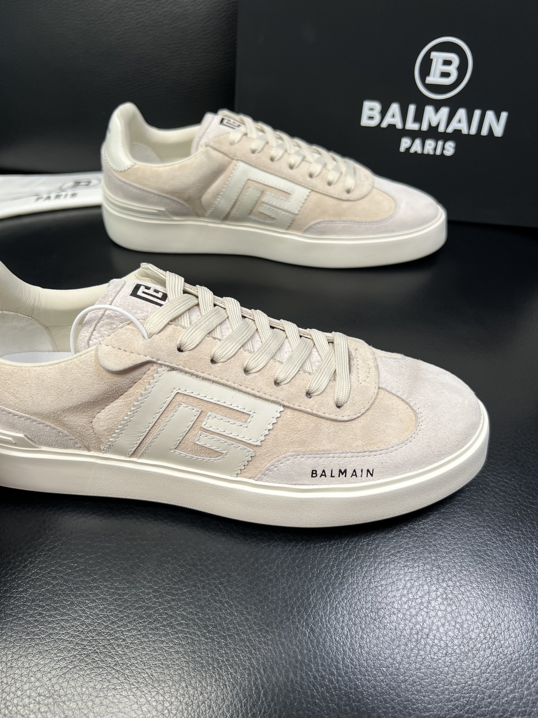 ⚠️只换码不退⚠️ BALMAIN 高品质 巴尔曼 顶级工艺品 专柜新品同步，鞋面意大利进口牛皮拼布面料