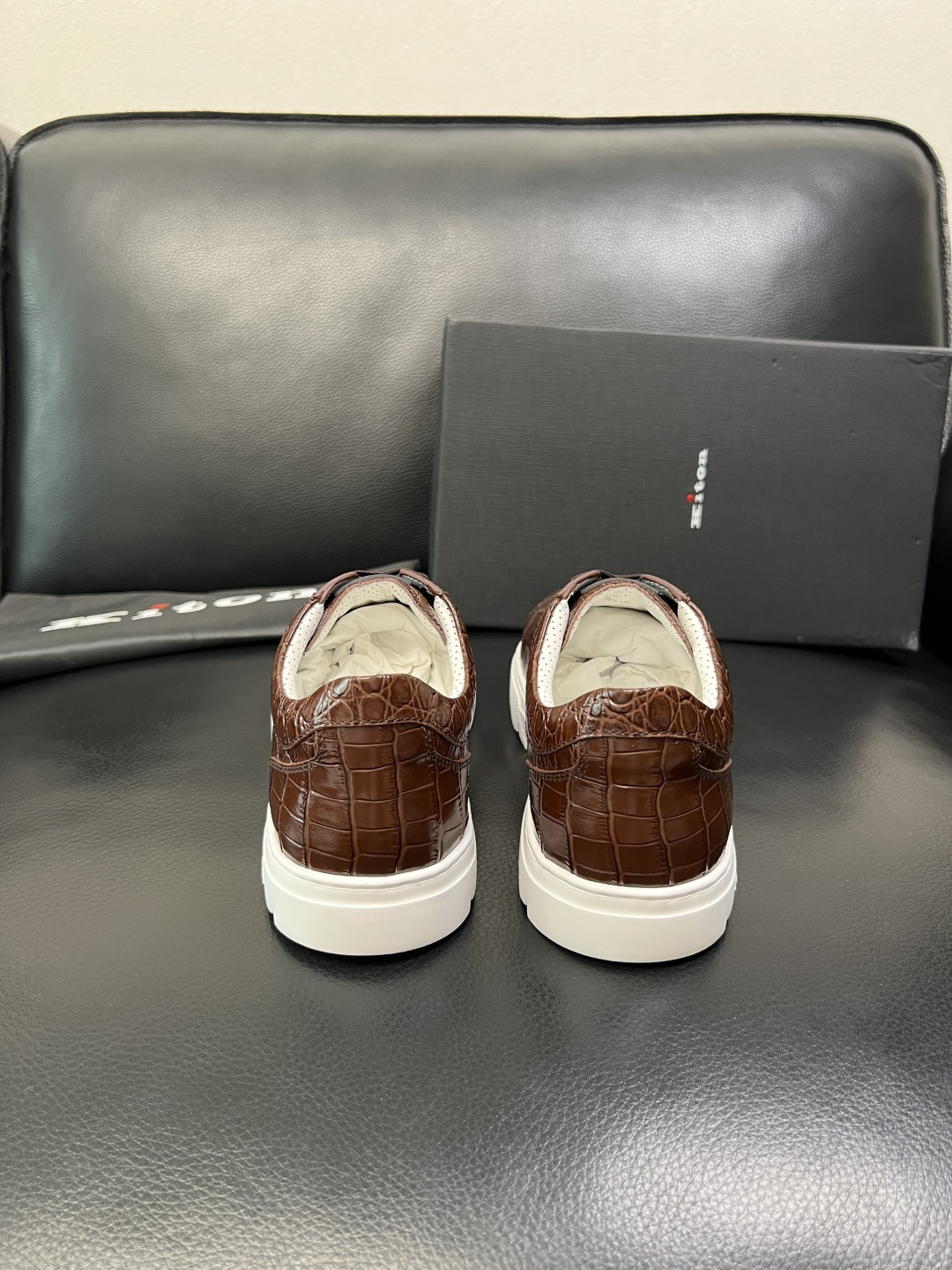 ⚠️只换码不退⚠️ kiton 高品质 顶级工艺品 专柜新品同步，鞋面意大利进口牛皮面料，进口水染牛皮内