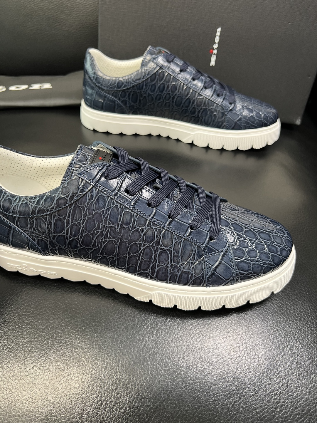 ⚠️只换码不退⚠️ kiton 高品质 顶级工艺品 专柜新品同步，鞋面意大利进口牛皮面料，进口水染牛皮内