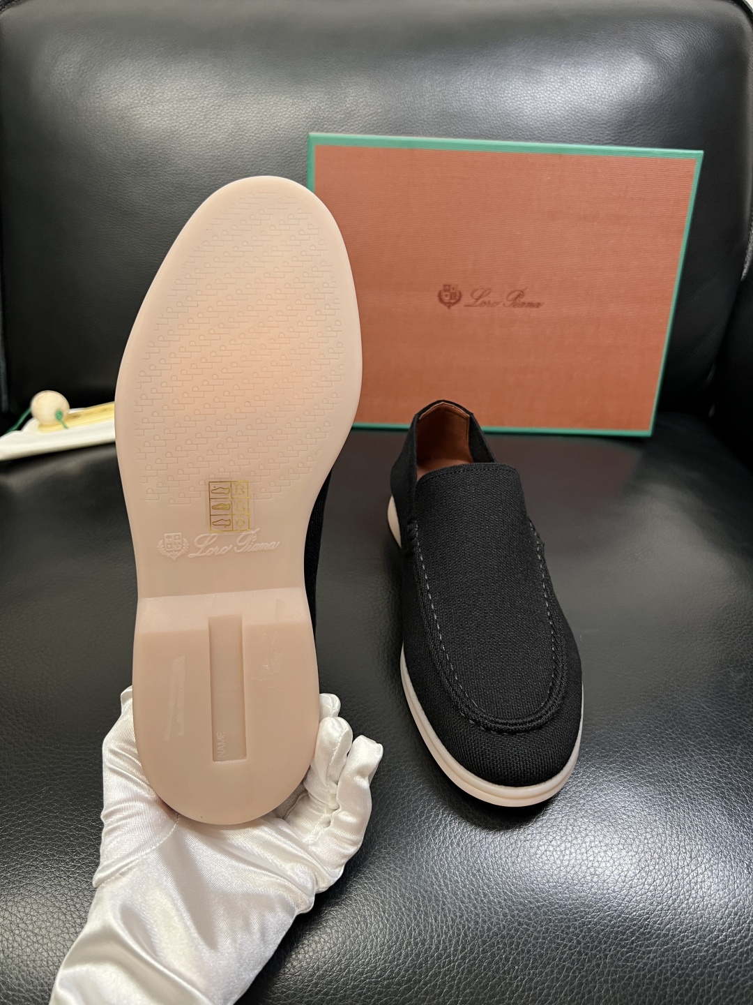 Loro Piana 高品质 顶级工艺品 诺悠翩雅 新品专柜同步原厂配置，鞋面意大利进口牛皮面料，高品质