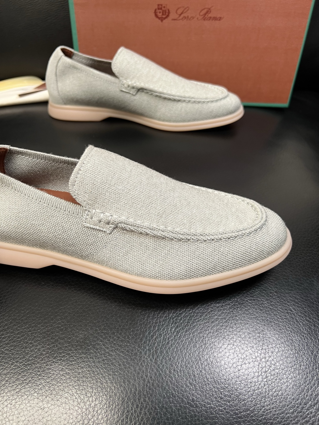 Loro Piana 高品质 顶级工艺品 诺悠翩雅 新品专柜同步原厂配置，鞋面意大利进口牛皮面料，高品质