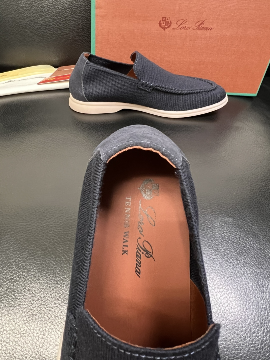 Loro Piana 高品质 顶级工艺品 诺悠翩雅 新品专柜同步原厂配置，鞋面意大利进口牛皮面料，高品质