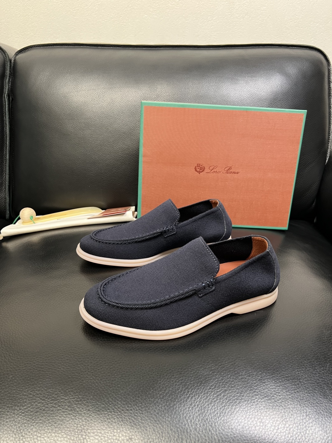 Loro Piana 高品质 顶级工艺品 诺悠翩雅 新品专柜同步原厂配置，鞋面意大利进口牛皮面料，高品质