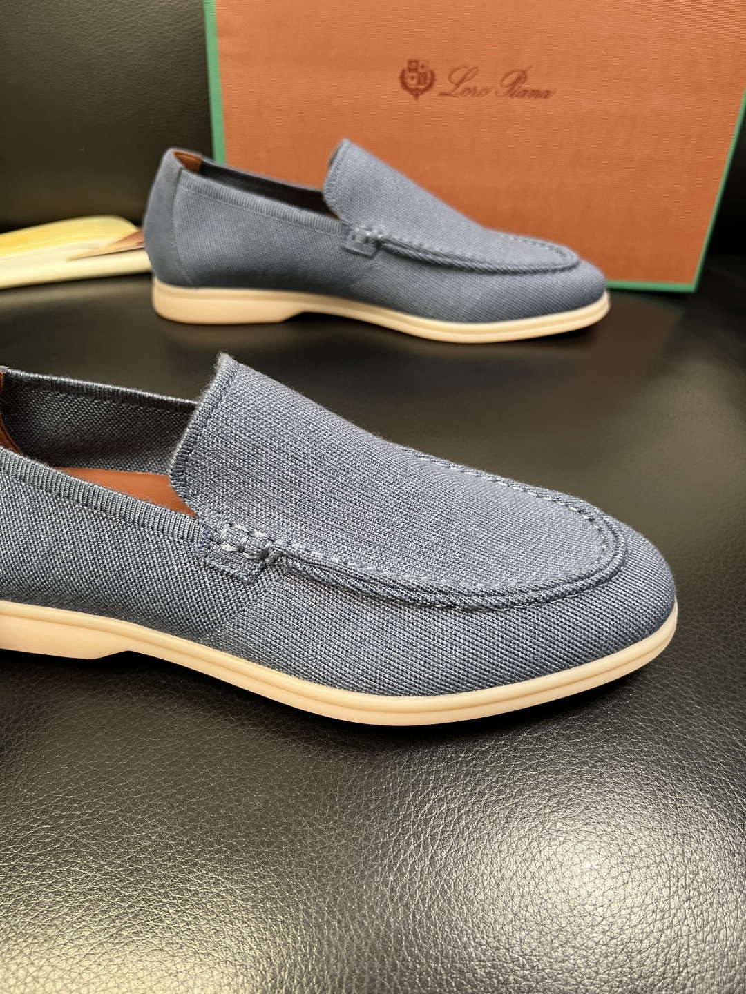 Loro Piana 高品质 顶级工艺品 诺悠翩雅 新品专柜同步原厂配置，鞋面意大利进口牛皮面料，高品质