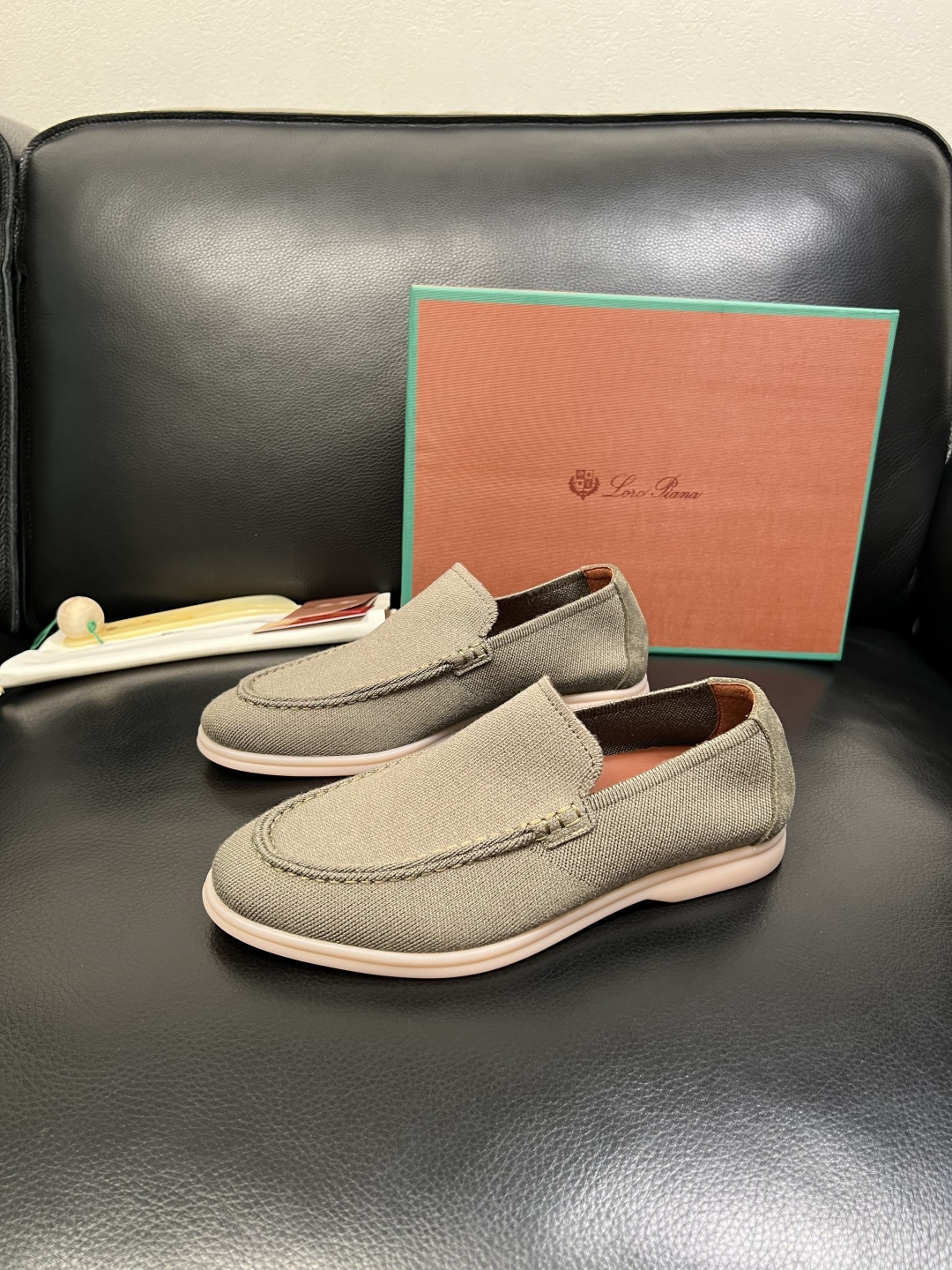 Loro Piana 高品质 顶级工艺品 诺悠翩雅 新品专柜同步原厂配置，鞋面意大利进口牛皮面料，高品质