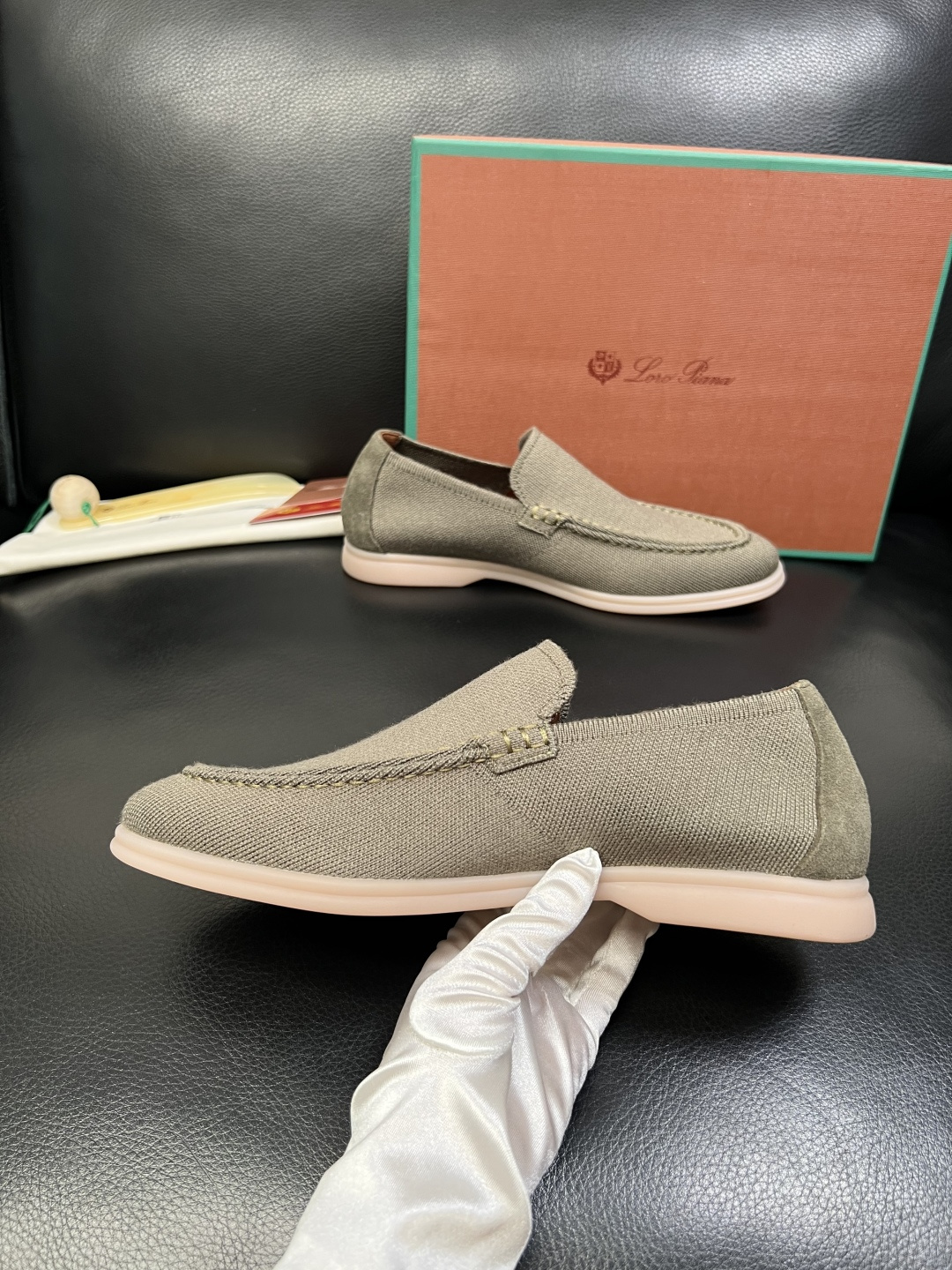 Loro Piana 高品质 顶级工艺品 诺悠翩雅 新品专柜同步原厂配置，鞋面意大利进口牛皮面料，高品质