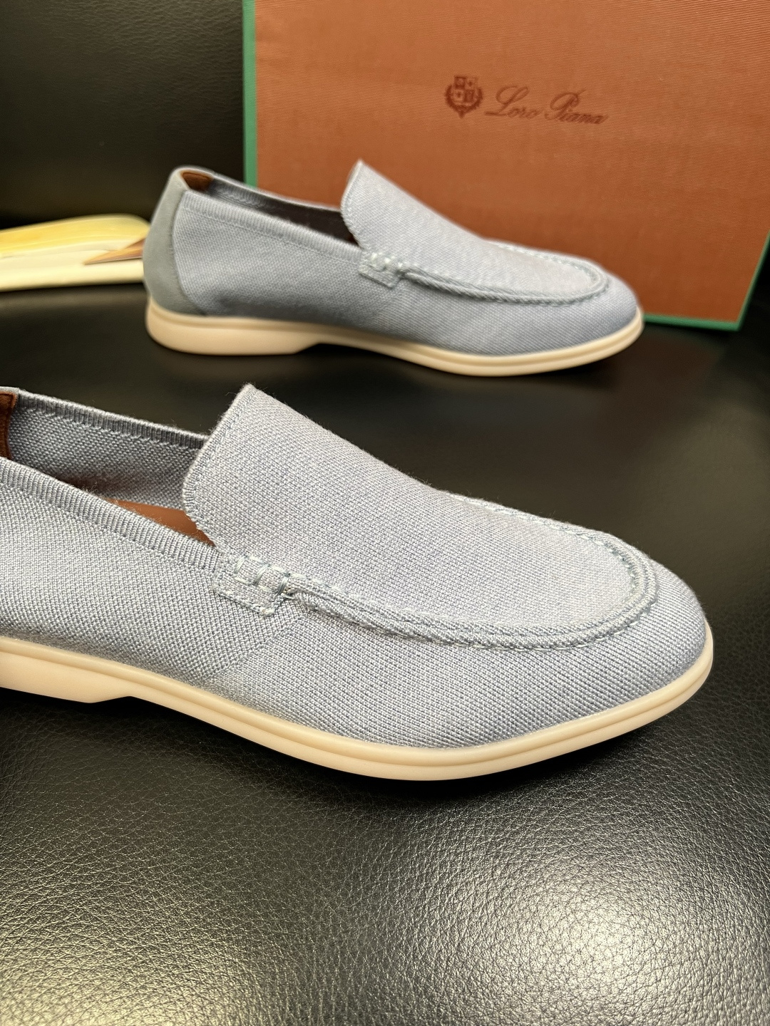 Loro Piana 高品质 顶级工艺品 诺悠翩雅 新品专柜同步原厂配置，鞋面意大利进口牛皮面料，高品质