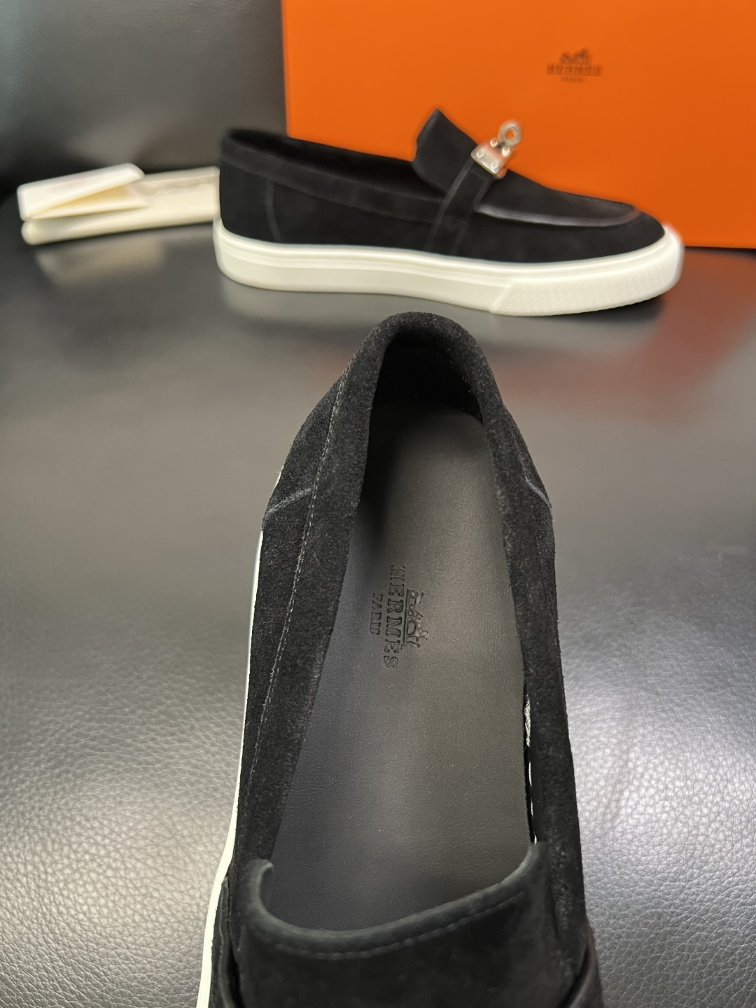 带飞机盒 Hermes 高品质 顶级工艺品 爱马仕 专柜同步发售原厂配置，意大利进口原版牛皮面料，高品质