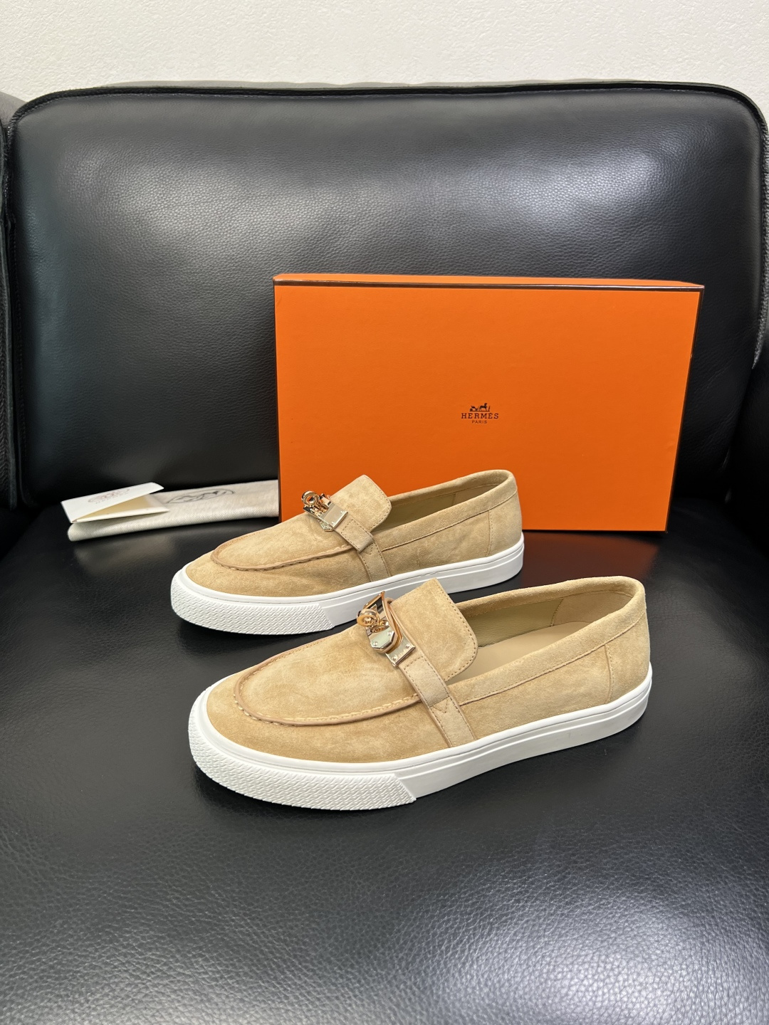 带飞机盒 Hermes 高品质 顶级工艺品 爱马仕 专柜同步发售原厂配置，意大利进口原版牛皮面料，高品质