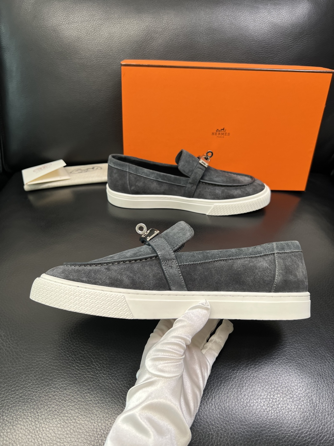 带飞机盒 Hermes 高品质 顶级工艺品 爱马仕 专柜同步发售原厂配置，意大利进口原版牛皮面料，高品质