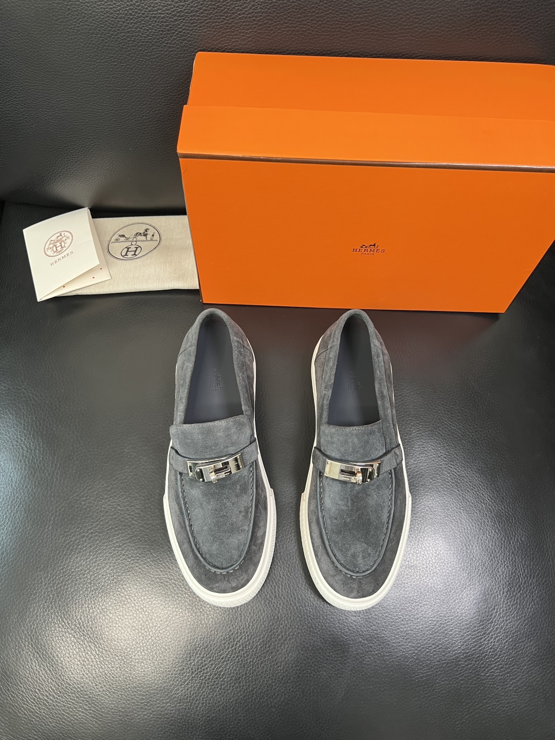 带飞机盒 Hermes 高品质 顶级工艺品 爱马仕 专柜同步发售原厂配置，意大利进口原版牛皮面料，高品质