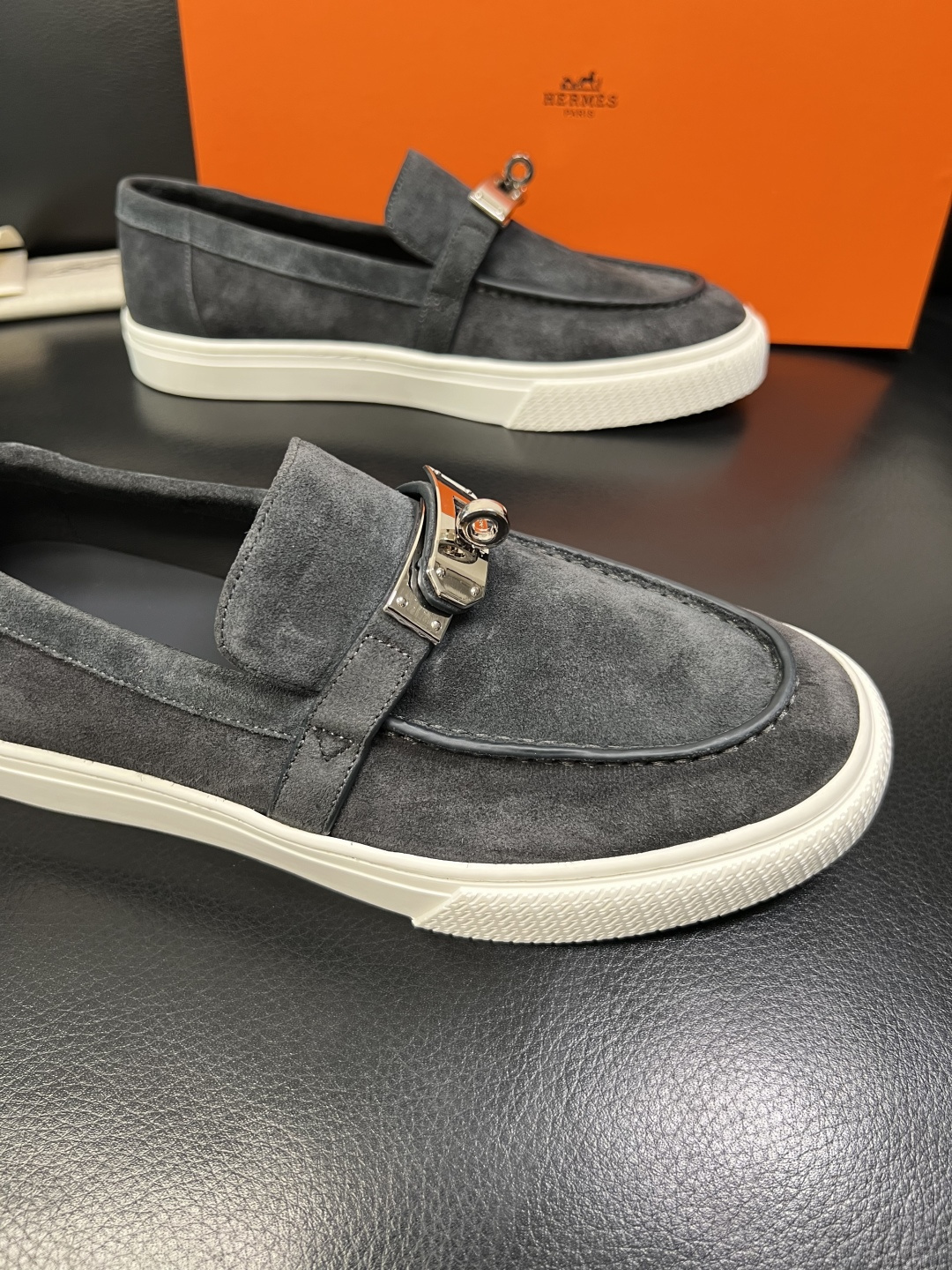 带飞机盒 Hermes 高品质 顶级工艺品 爱马仕 专柜同步发售原厂配置，意大利进口原版牛皮面料，高品质