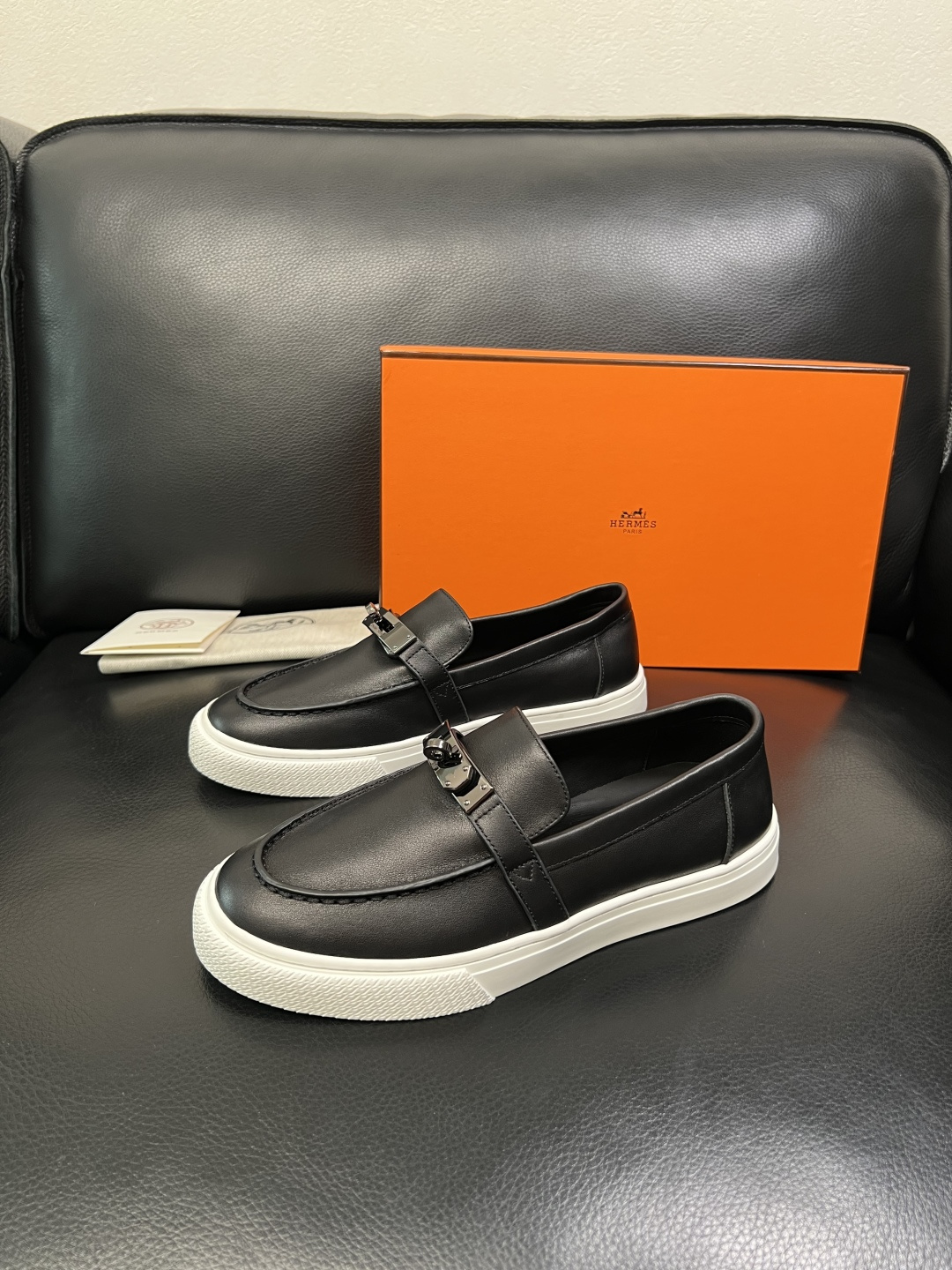 带飞机盒 Hermes 高品质 顶级工艺品 爱马仕 专柜同步发售原厂配置，意大利进口原版牛皮面料，高品质