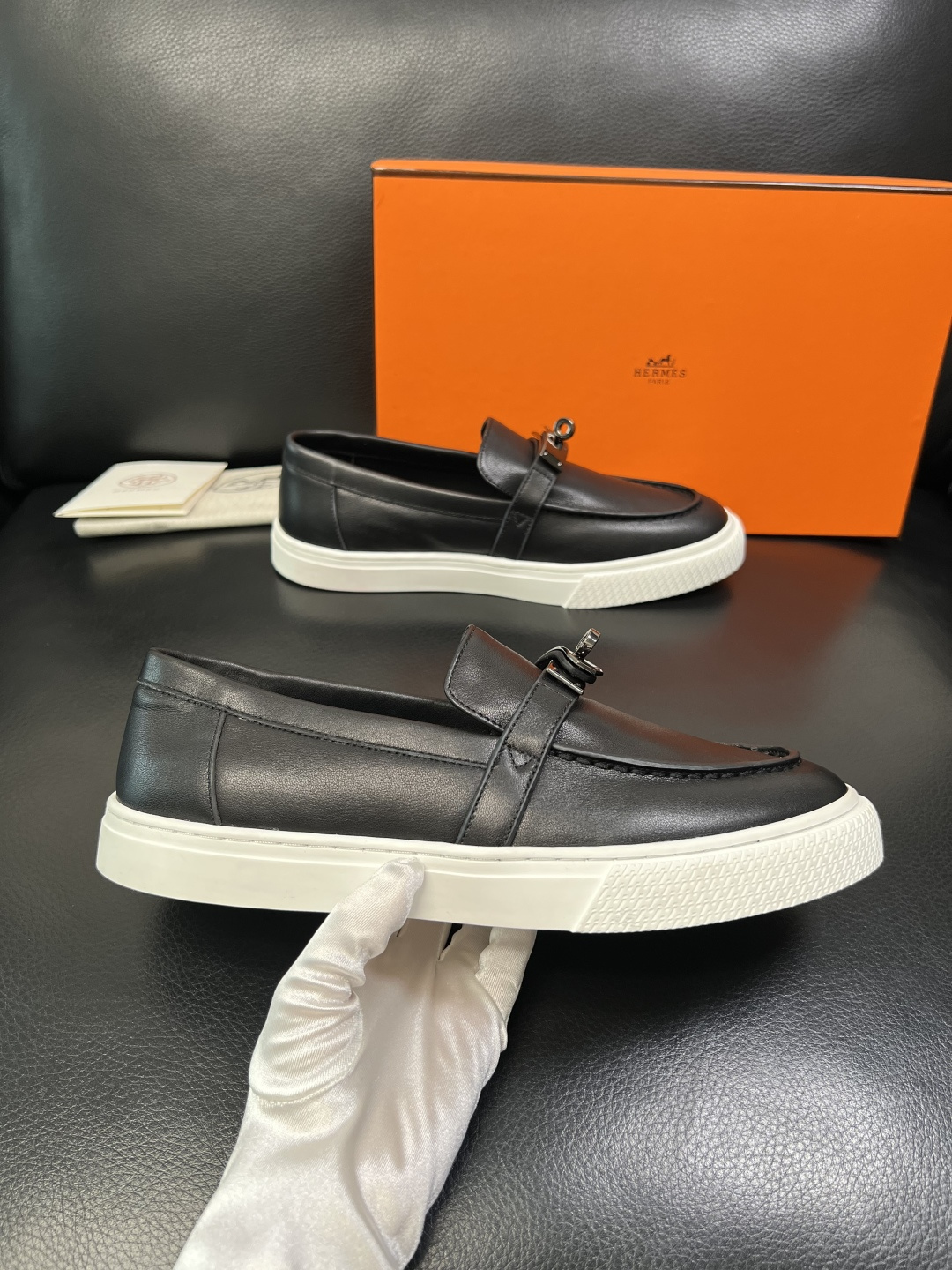 带飞机盒 Hermes 高品质 顶级工艺品 爱马仕 专柜同步发售原厂配置，意大利进口原版牛皮面料，高品质