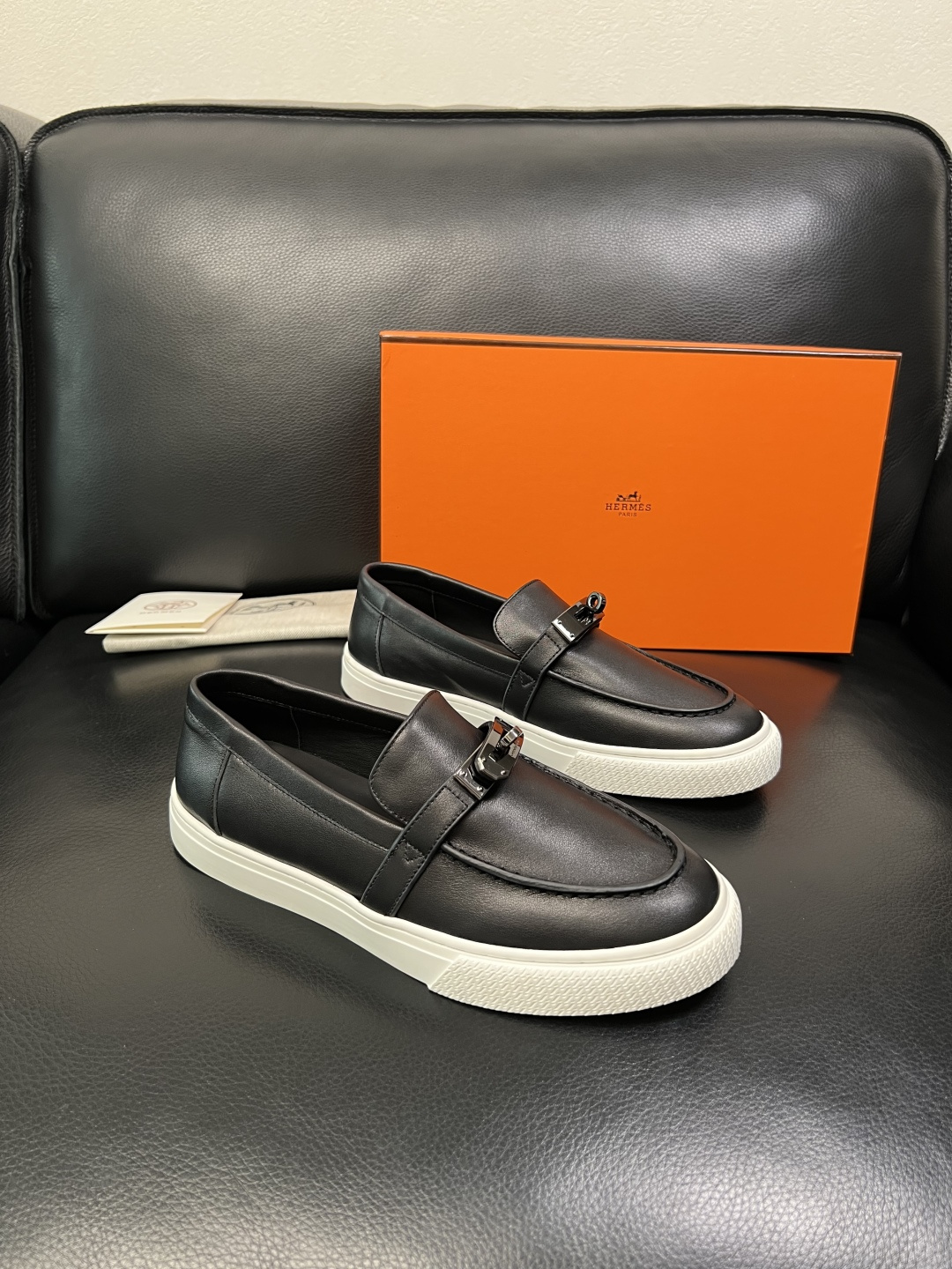 带飞机盒 Hermes 高品质 顶级工艺品 爱马仕 专柜同步发售原厂配置，意大利进口原版牛皮面料，高品质