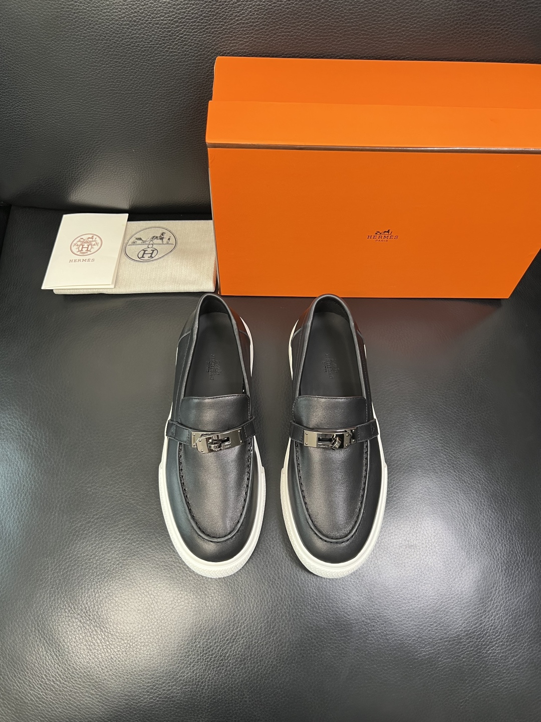 带飞机盒 Hermes 高品质 顶级工艺品 爱马仕 专柜同步发售原厂配置，意大利进口原版牛皮面料，高品质