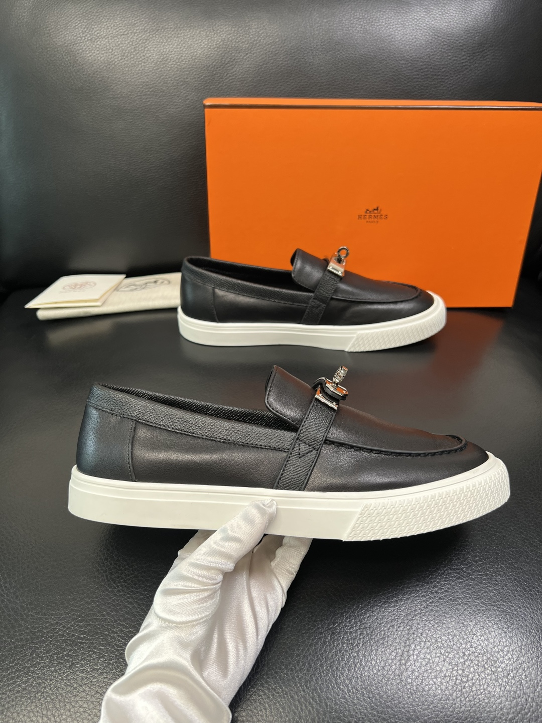 带飞机盒 Hermes 高品质 顶级工艺品 爱马仕 专柜同步发售原厂配置，意大利进口原版牛皮面料，高品质