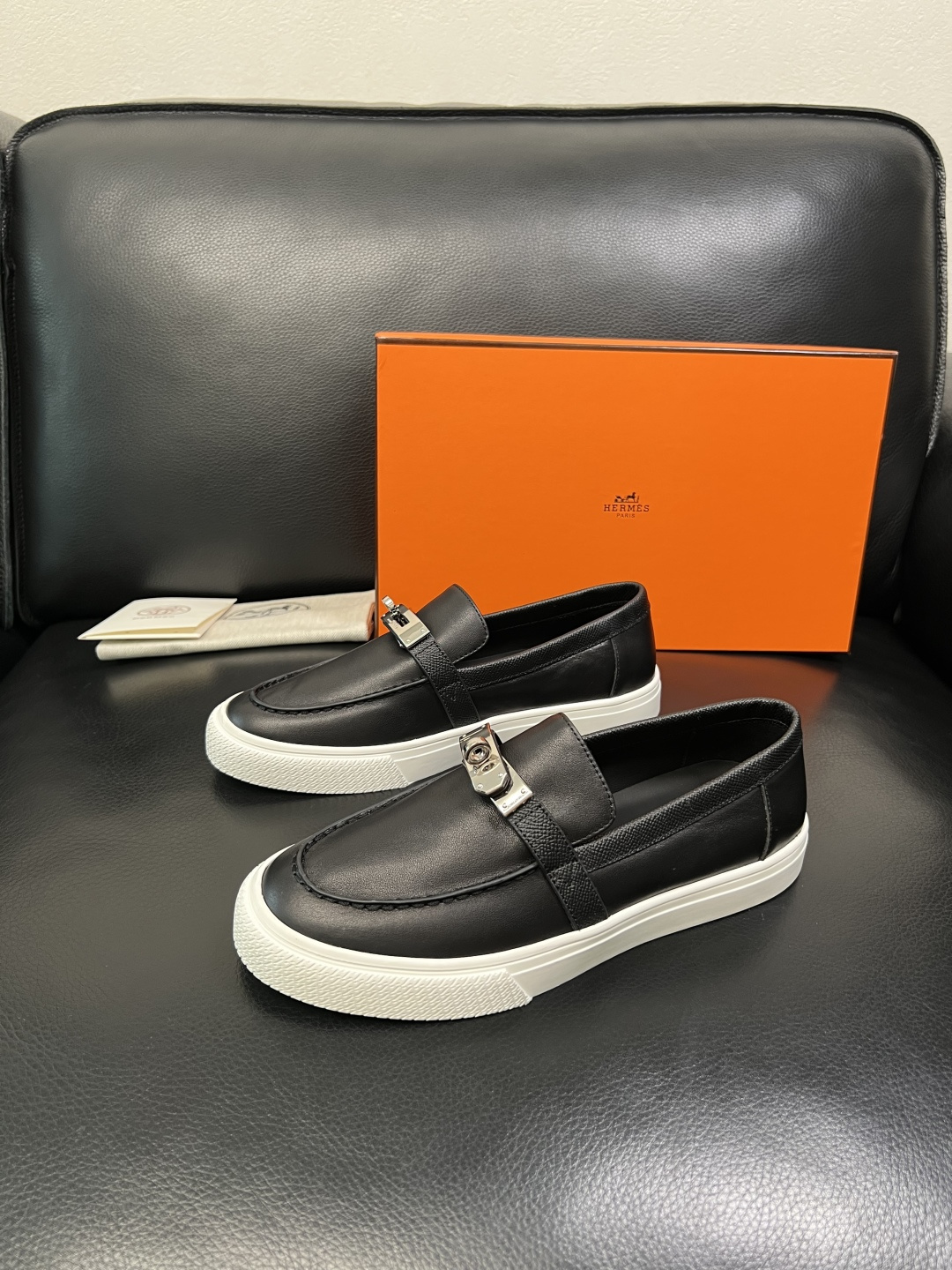 带飞机盒 Hermes 高品质 顶级工艺品 爱马仕 专柜同步发售原厂配置，意大利进口原版牛皮面料，高品质