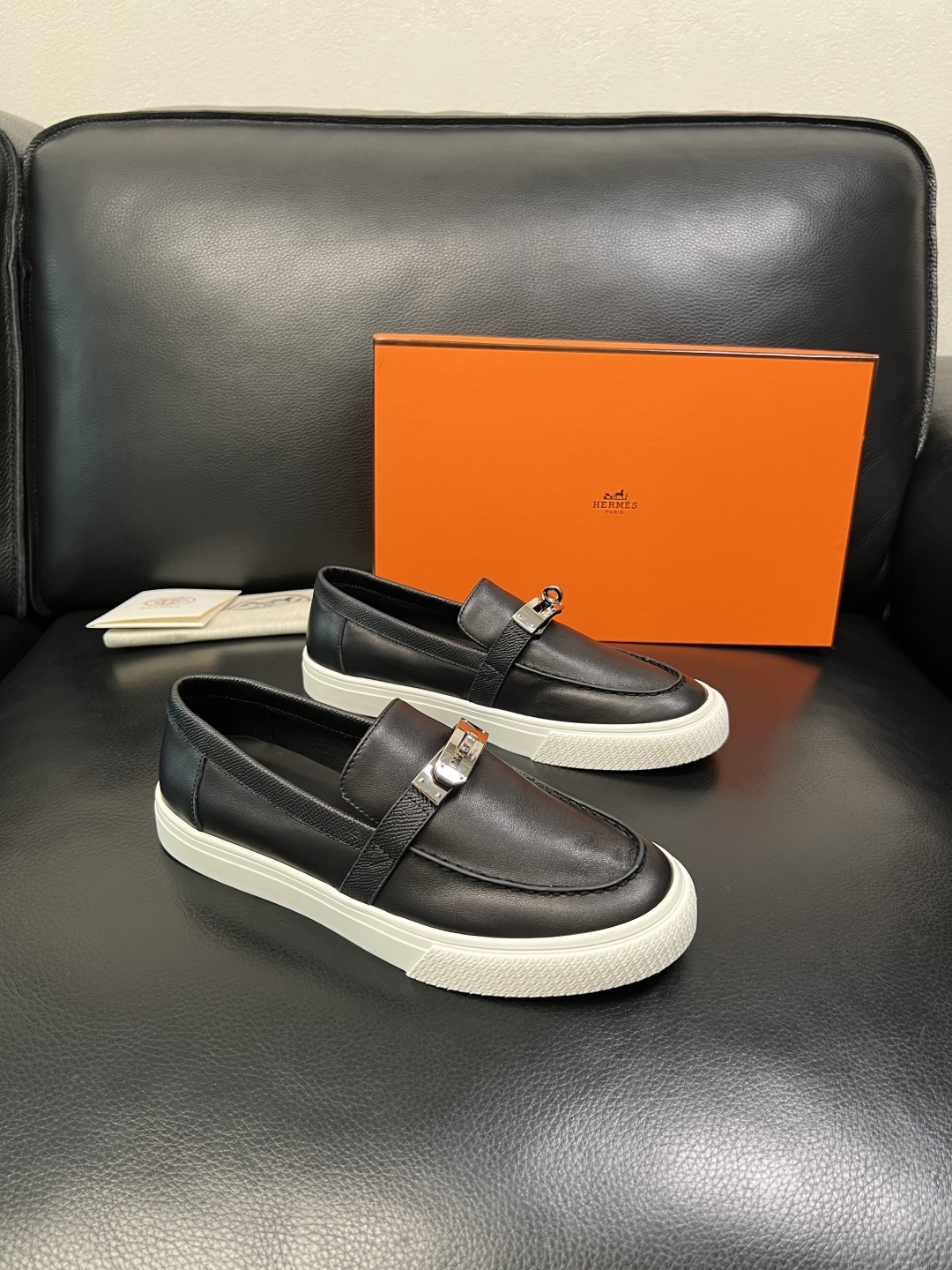 带飞机盒 Hermes 高品质 顶级工艺品 爱马仕 专柜同步发售原厂配置，意大利进口原版牛皮面料，高品质