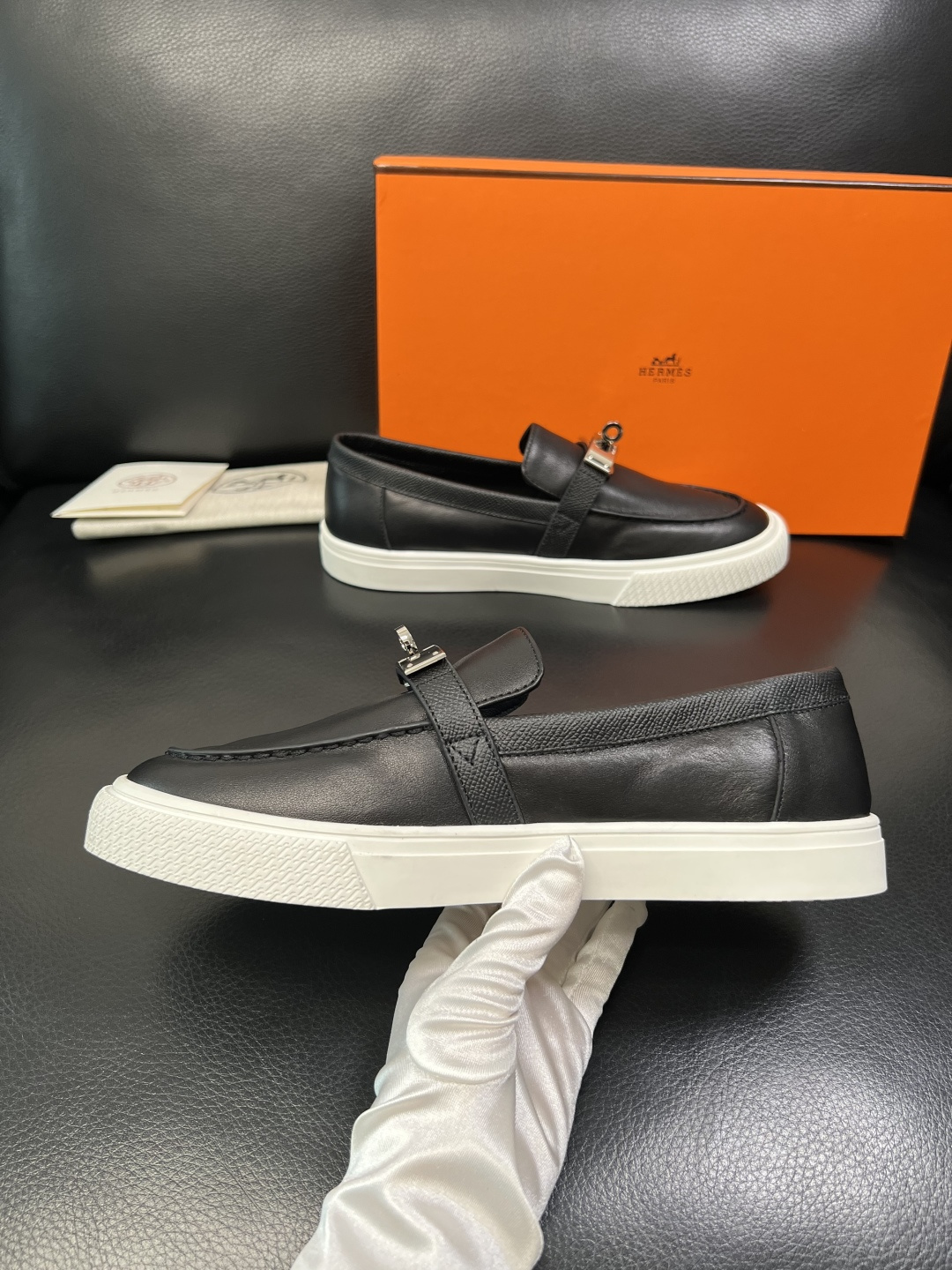 带飞机盒 Hermes 高品质 顶级工艺品 爱马仕 专柜同步发售原厂配置，意大利进口原版牛皮面料，高品质