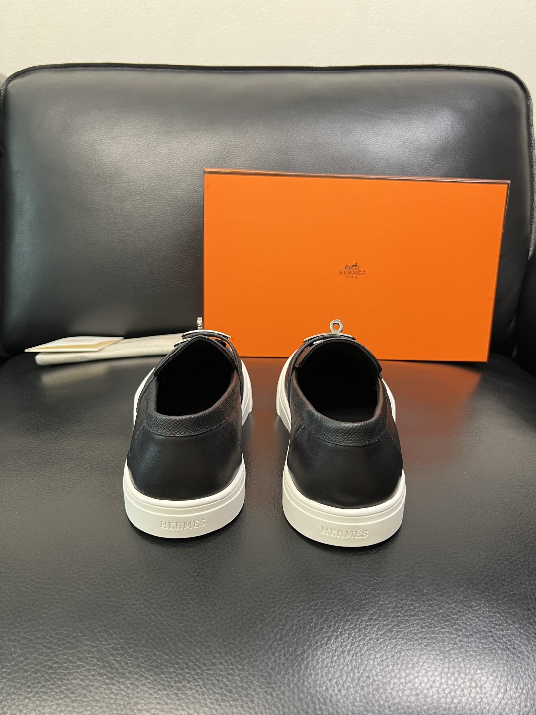 带飞机盒 Hermes 高品质 顶级工艺品 爱马仕 专柜同步发售原厂配置，意大利进口原版牛皮面料，高品质