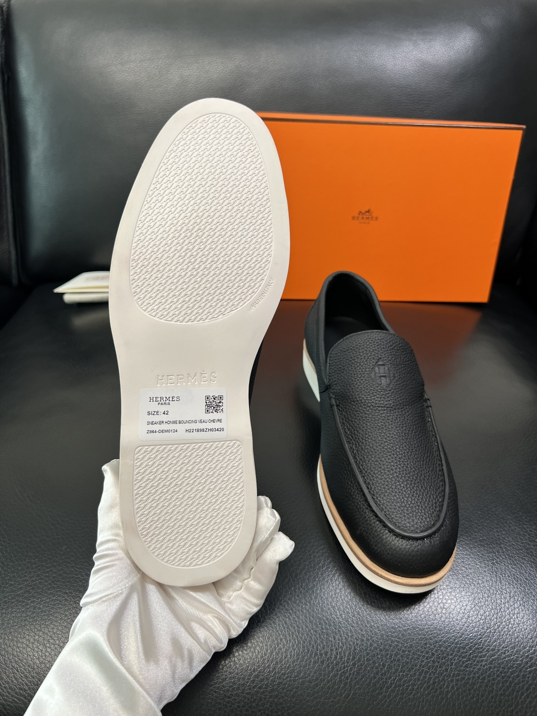 带飞机盒 Hermes 高品质 顶级工艺品 爱马仕 专柜同步发售原厂配置，意大利进口原版牛皮面料，高品质