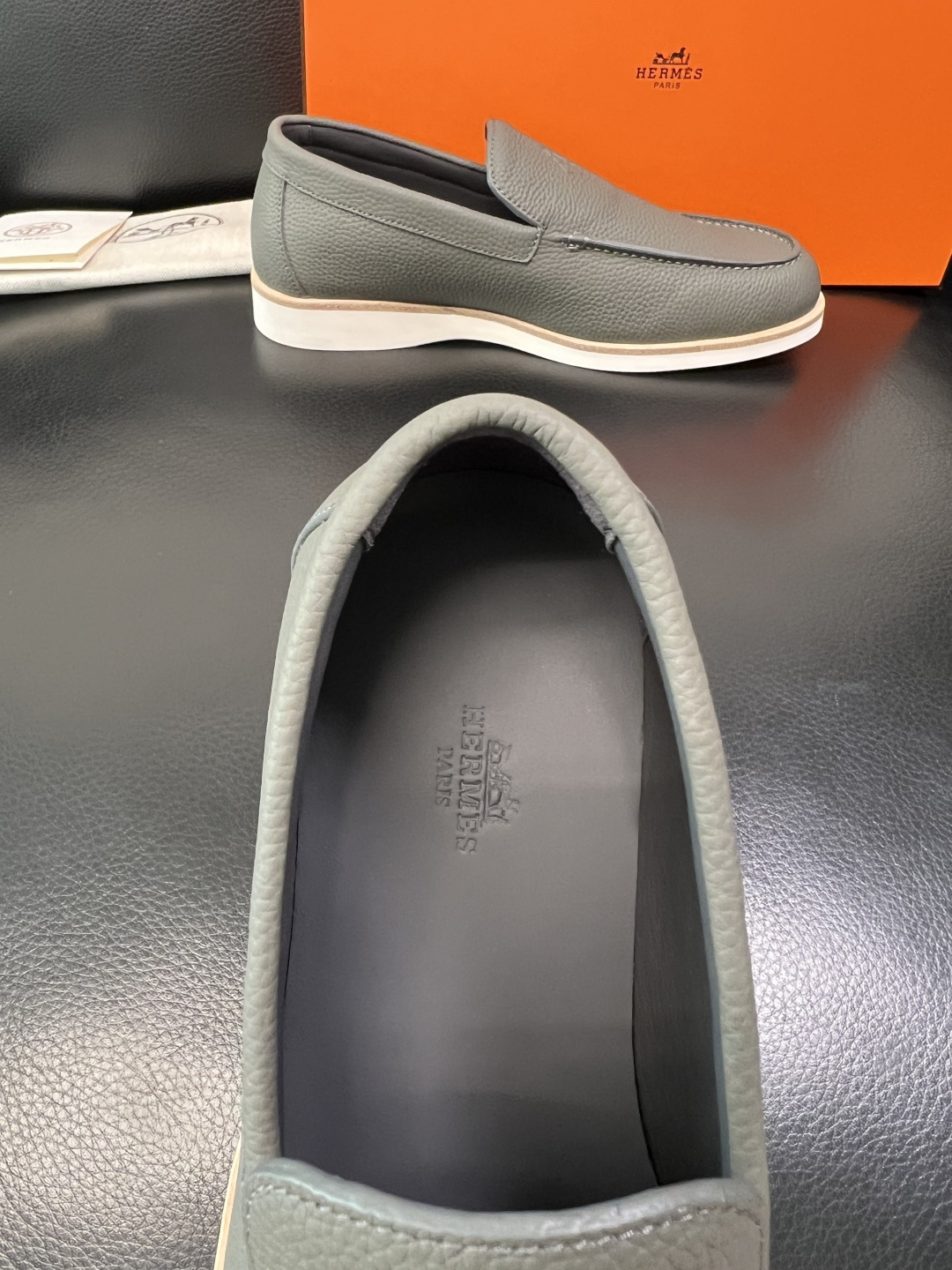 带飞机盒 Hermes 高品质 顶级工艺品 爱马仕 专柜同步发售原厂配置，意大利进口原版牛皮面料，高品质