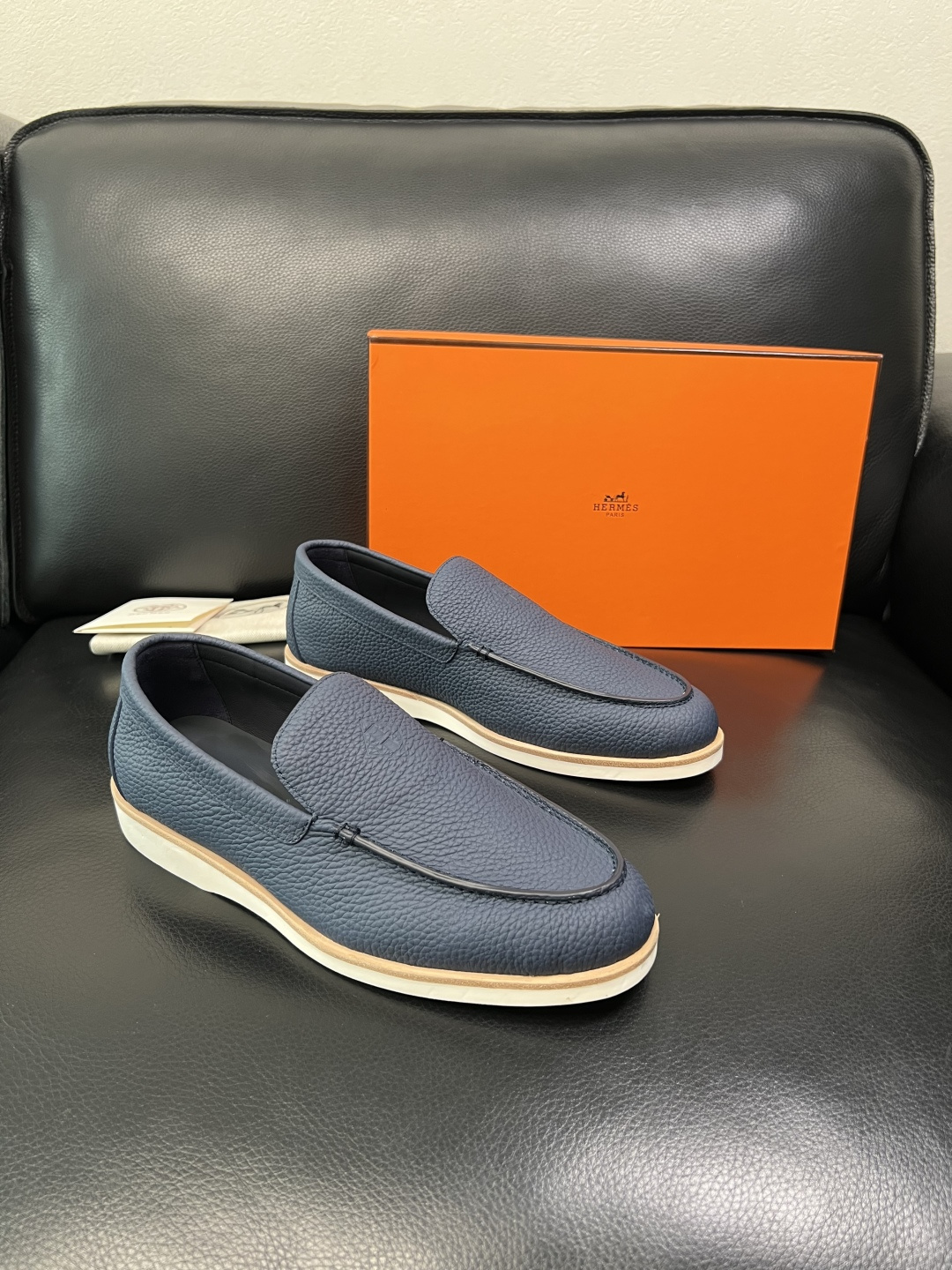 带飞机盒 Hermes 高品质 顶级工艺品 爱马仕 专柜同步发售原厂配置，意大利进口原版牛皮面料，高品质