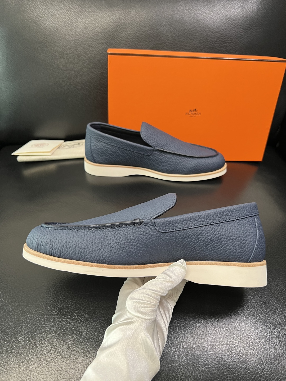 带飞机盒 Hermes 高品质 顶级工艺品 爱马仕 专柜同步发售原厂配置，意大利进口原版牛皮面料，高品质