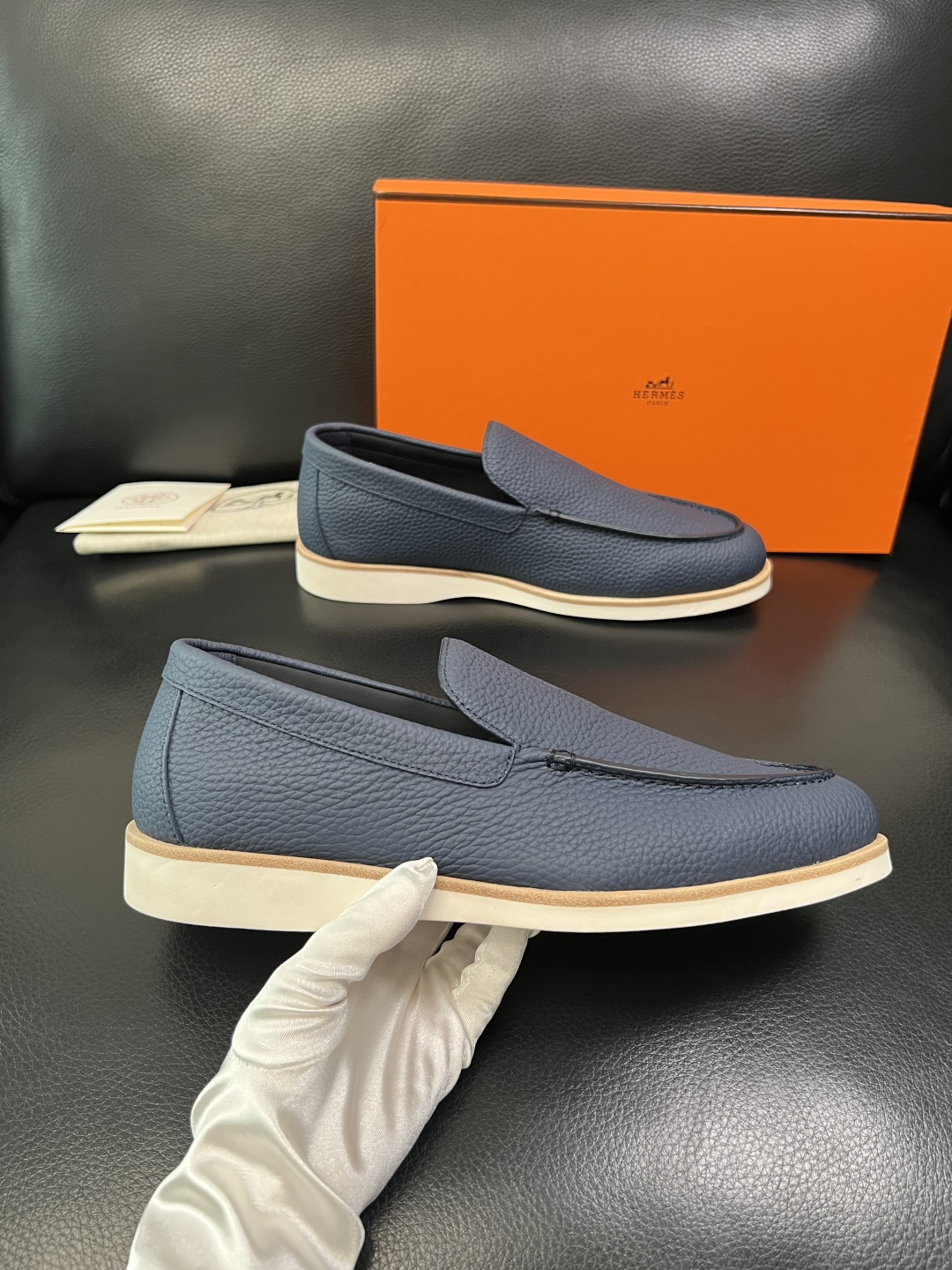 带飞机盒 Hermes 高品质 顶级工艺品 爱马仕 专柜同步发售原厂配置，意大利进口原版牛皮面料，高品质