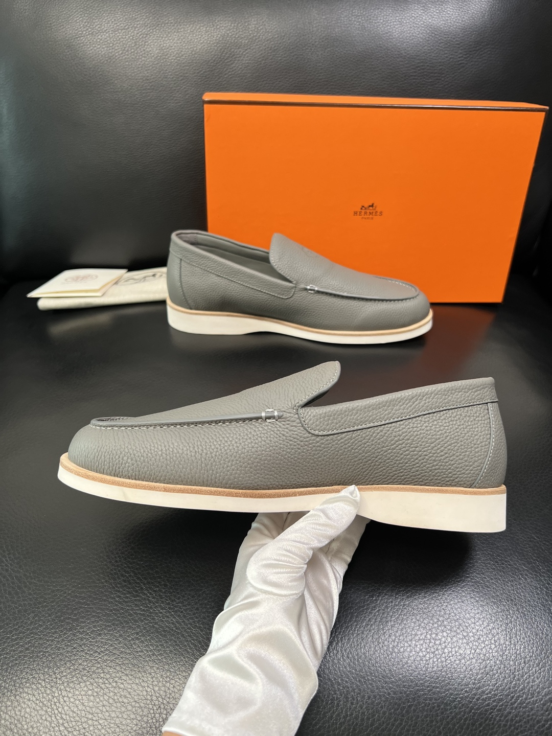 带飞机盒 Hermes 高品质 顶级工艺品 爱马仕 专柜同步发售原厂配置，意大利进口原版牛皮面料，高品质