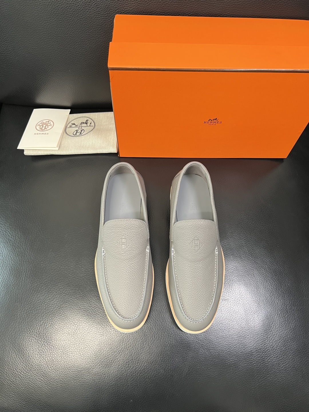 带飞机盒 Hermes 高品质 顶级工艺品 爱马仕 专柜同步发售原厂配置，意大利进口原版牛皮面料，高品质