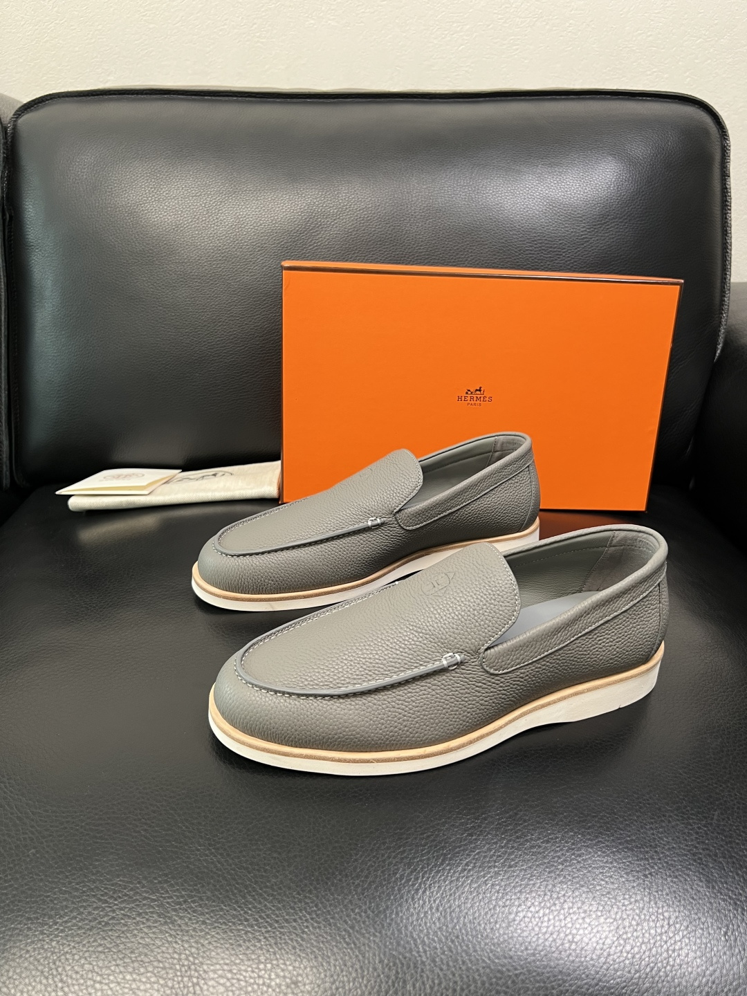 带飞机盒 Hermes 高品质 顶级工艺品 爱马仕 专柜同步发售原厂配置，意大利进口原版牛皮面料，高品质