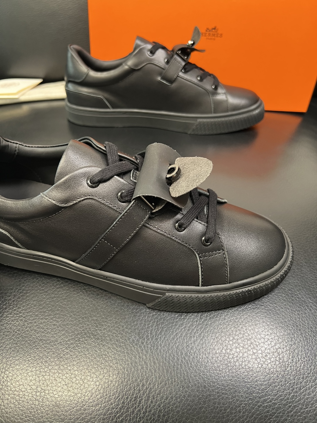 带飞机盒 Hermes 高品质 顶级工艺品 爱马仕 专柜同步发售原厂配置，意大利进口原版牛皮面料，高品质