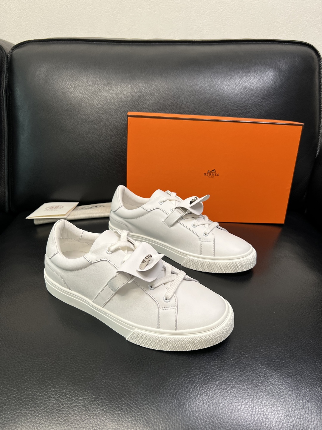 带飞机盒 Hermes 高品质 顶级工艺品 爱马仕 专柜同步发售原厂配置，意大利进口原版牛皮面料，高品质