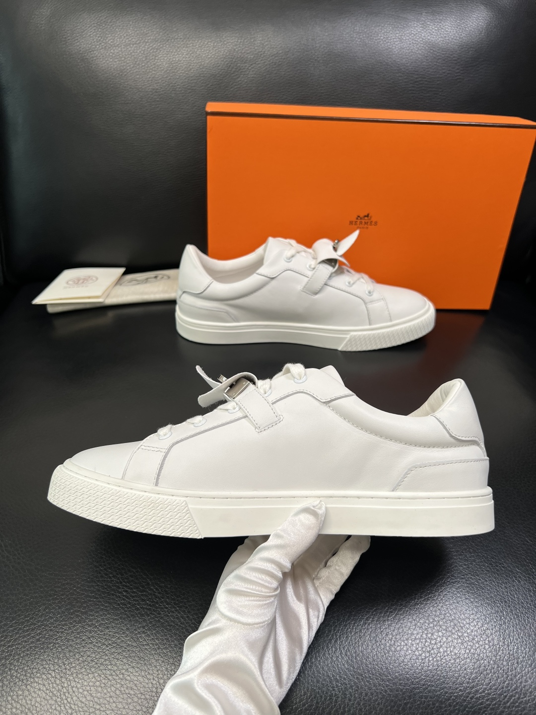 带飞机盒 Hermes 高品质 顶级工艺品 爱马仕 专柜同步发售原厂配置，意大利进口原版牛皮面料，高品质