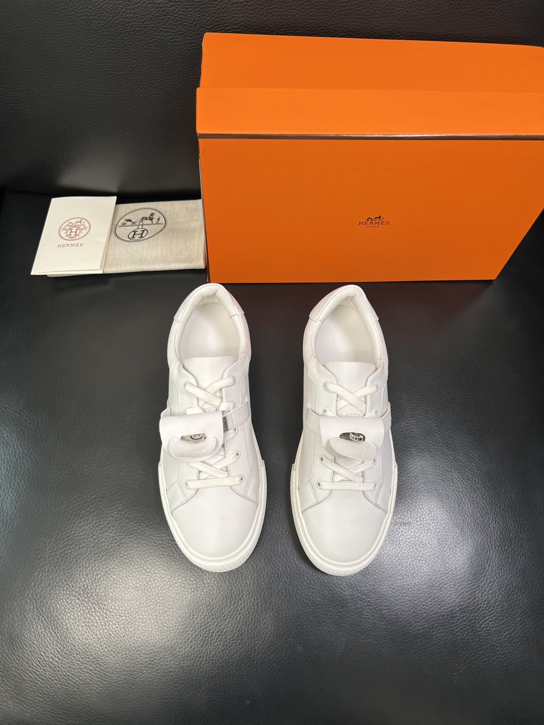 带飞机盒 Hermes 高品质 顶级工艺品 爱马仕 专柜同步发售原厂配置，意大利进口原版牛皮面料，高品质