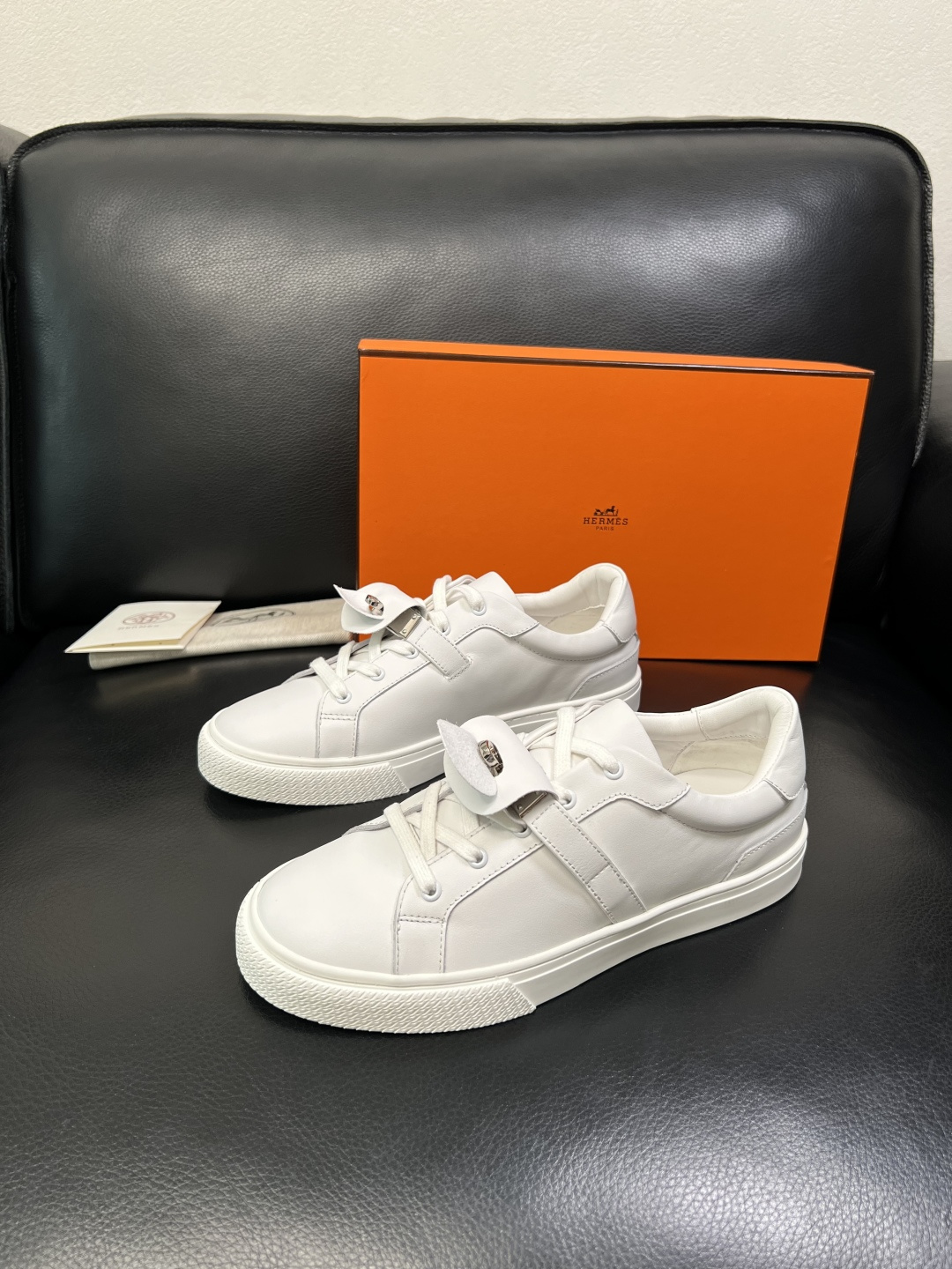 带飞机盒 Hermes 高品质 顶级工艺品 爱马仕 专柜同步发售原厂配置，意大利进口原版牛皮面料，高品质