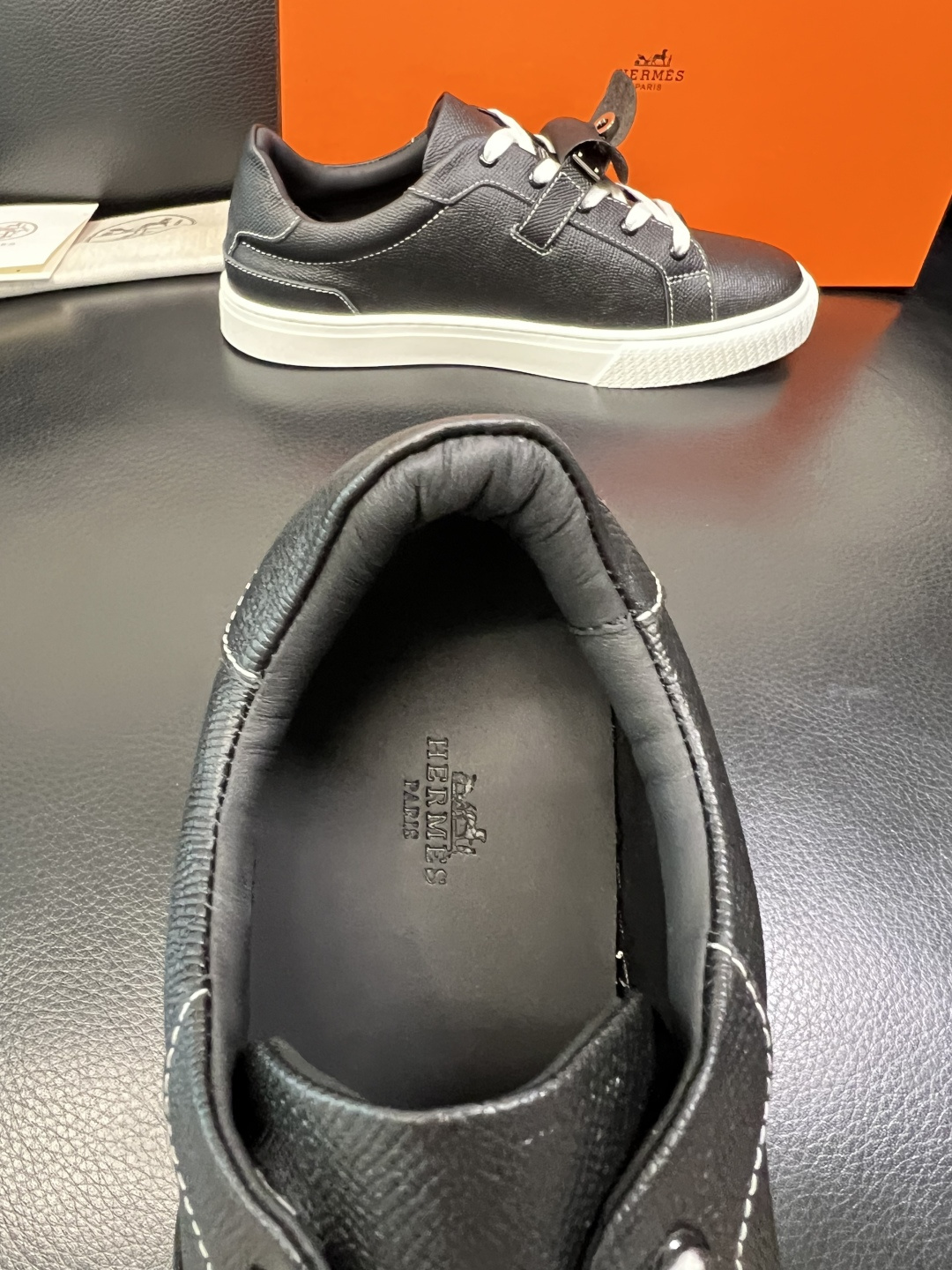 带飞机盒 Hermes 高品质 顶级工艺品 爱马仕 专柜同步发售原厂配置，意大利进口原版牛皮面料，高品质