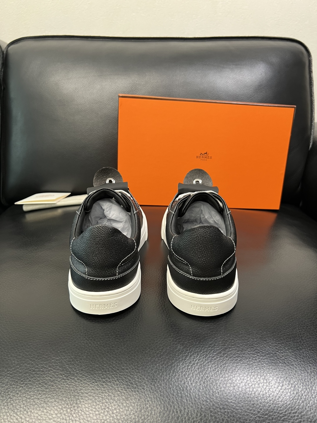 带飞机盒 Hermes 高品质 顶级工艺品 爱马仕 专柜同步发售原厂配置，意大利进口原版牛皮面料，高品质