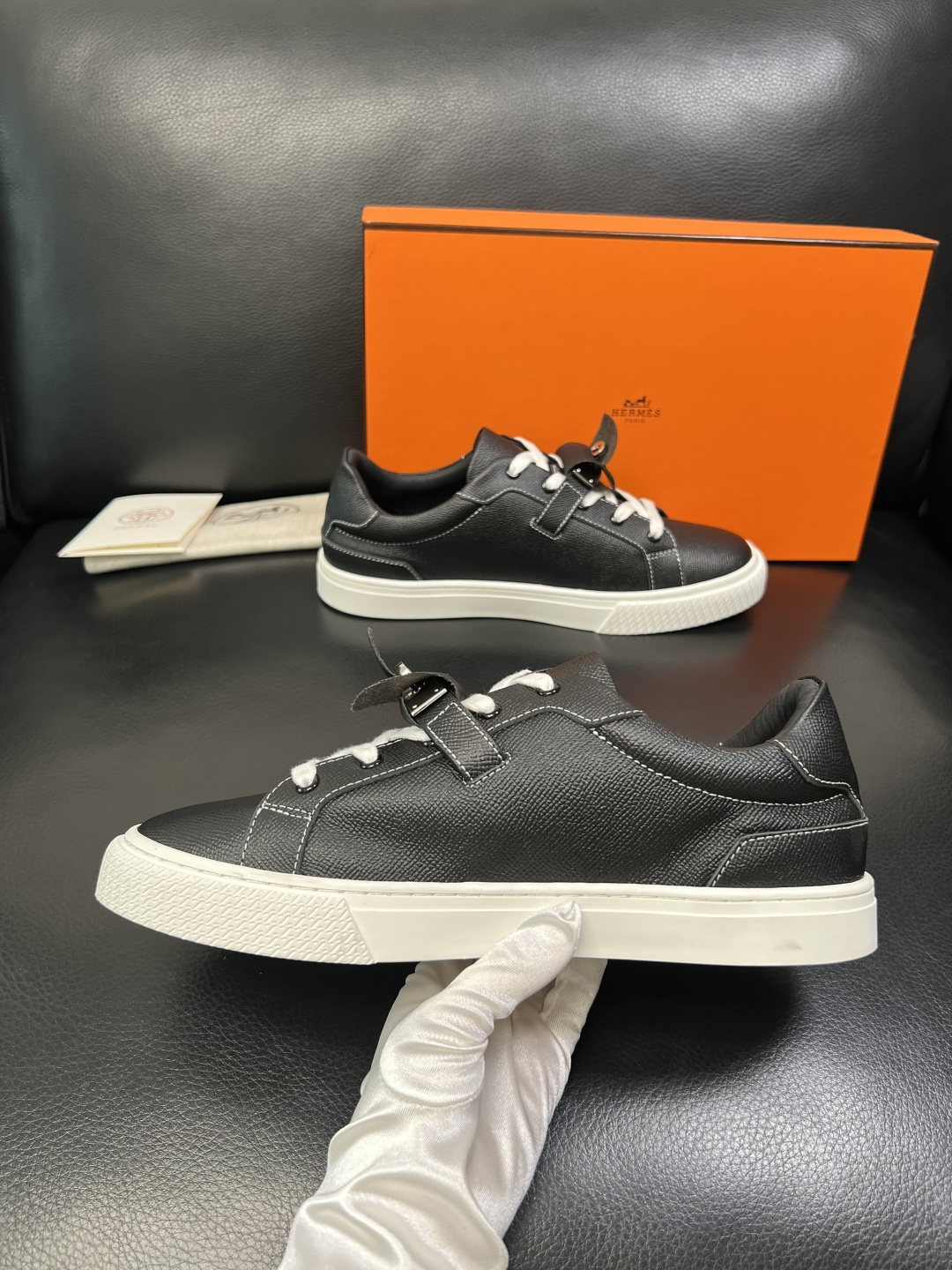 带飞机盒 Hermes 高品质 顶级工艺品 爱马仕 专柜同步发售原厂配置，意大利进口原版牛皮面料，高品质