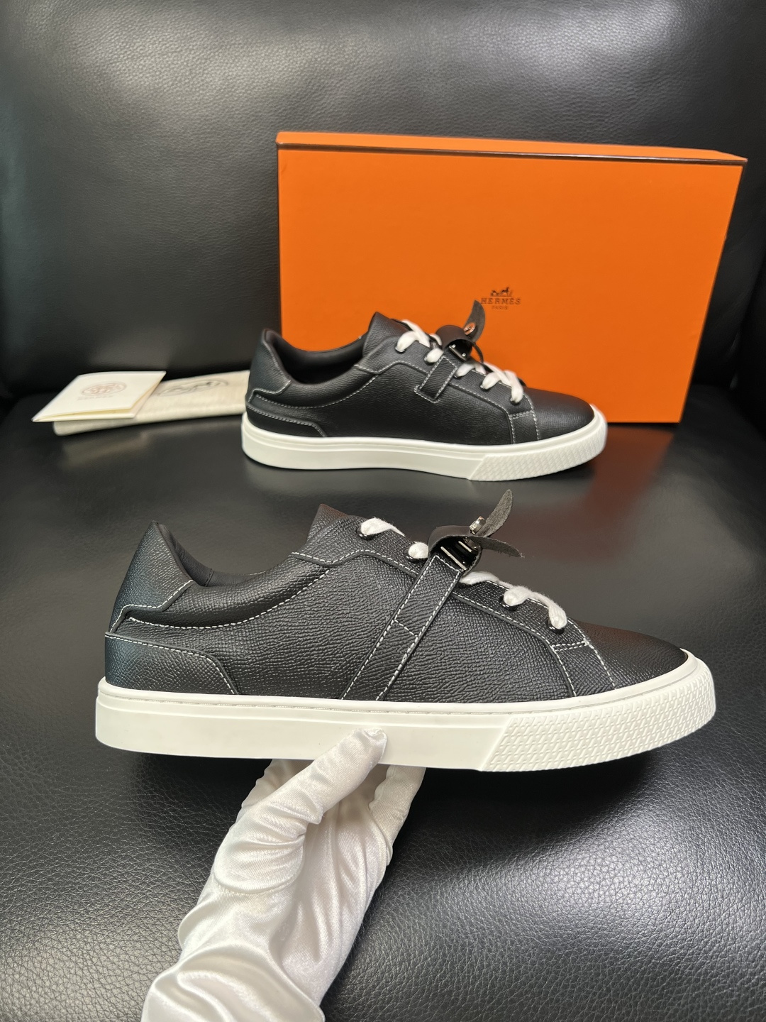 带飞机盒 Hermes 高品质 顶级工艺品 爱马仕 专柜同步发售原厂配置，意大利进口原版牛皮面料，高品质