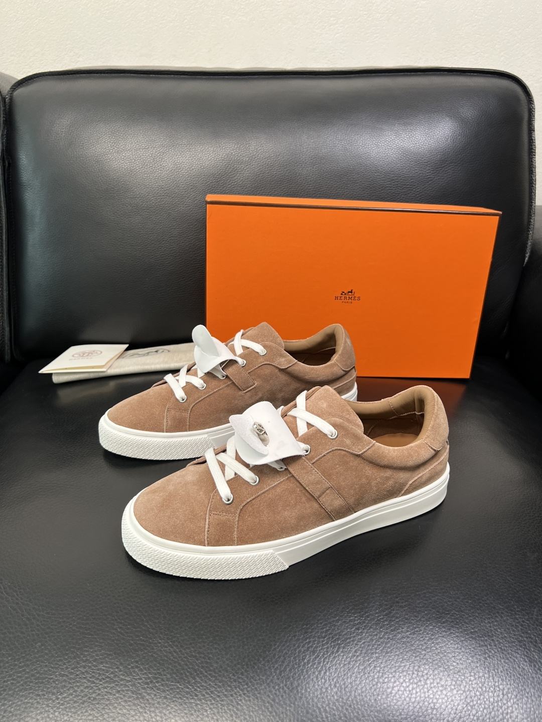 带飞机盒 Hermes 高品质 顶级工艺品 爱马仕 专柜同步发售原厂配置，意大利进口原版牛皮面料，高品质