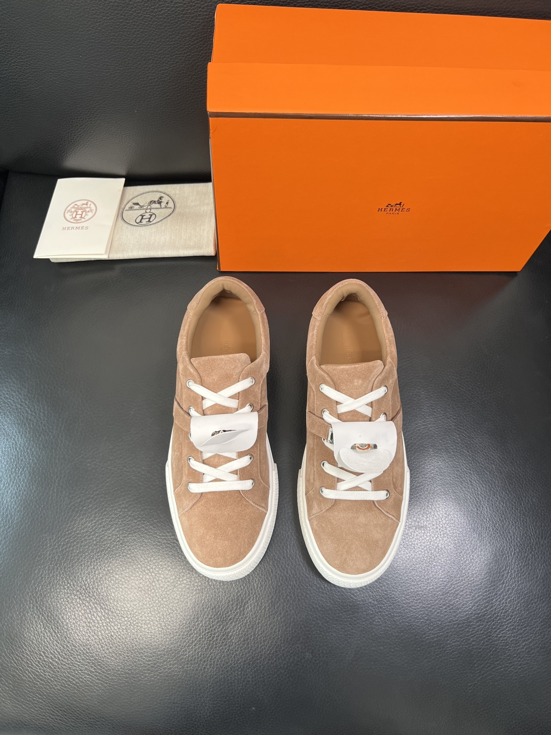 带飞机盒 Hermes 高品质 顶级工艺品 爱马仕 专柜同步发售原厂配置，意大利进口原版牛皮面料，高品质