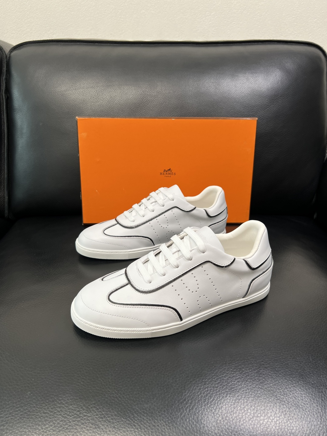 Hermes 高品质 顶级工艺品 爱马仕 专柜同步发售原厂配置，意大利进口原版牛皮面料，高品质拼接工艺，