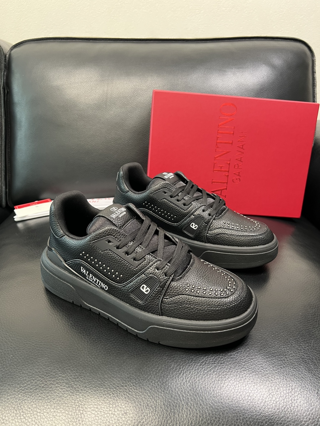 VALENTINO 高品质 顶级工艺品 华伦天奴，运动板鞋专柜同步，鞋面意大利进口，高品质拼接缤纷色彩复