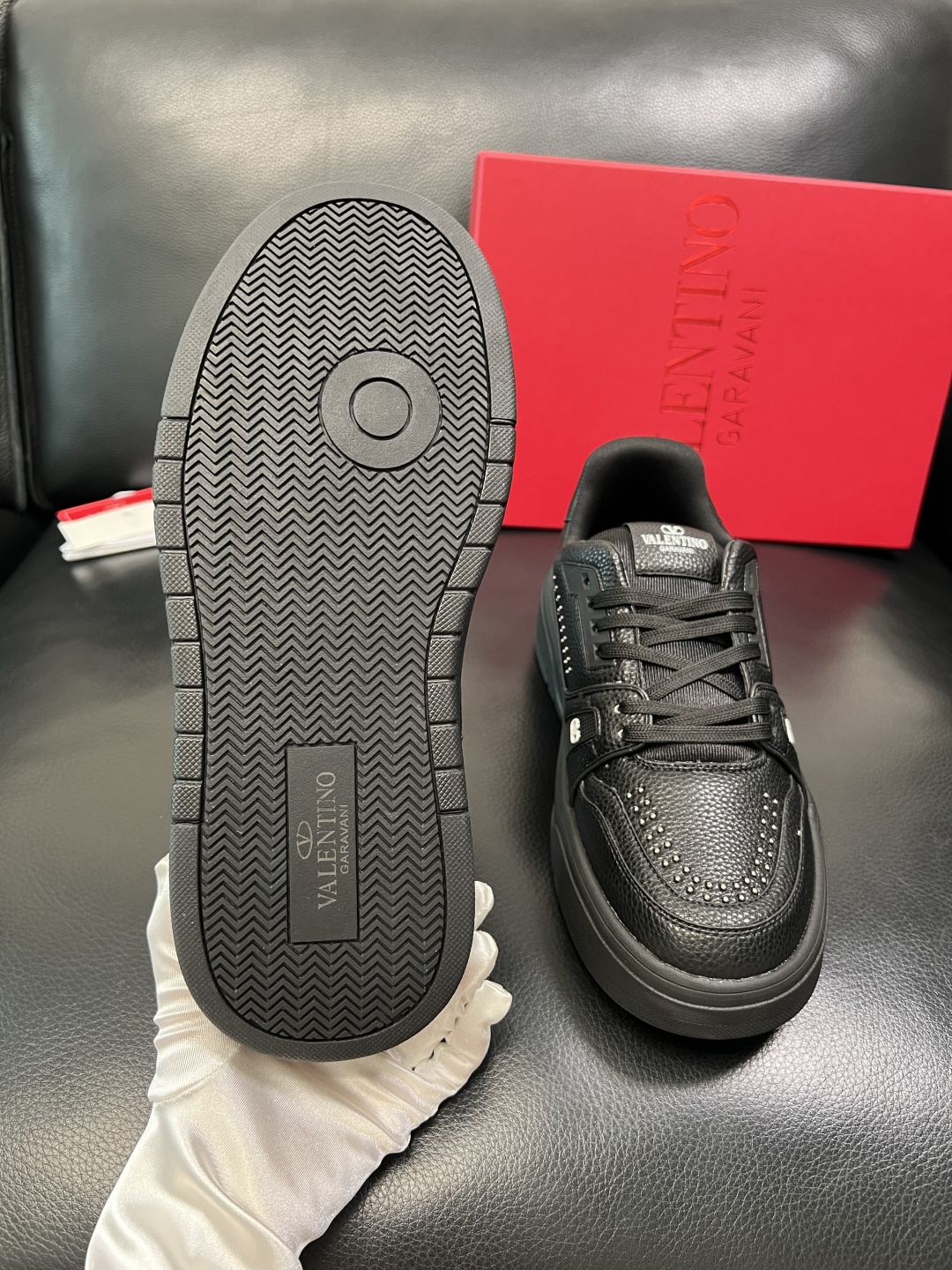 VALENTINO 高品质 顶级工艺品 华伦天奴，运动板鞋专柜同步，鞋面意大利进口，高品质拼接缤纷色彩复