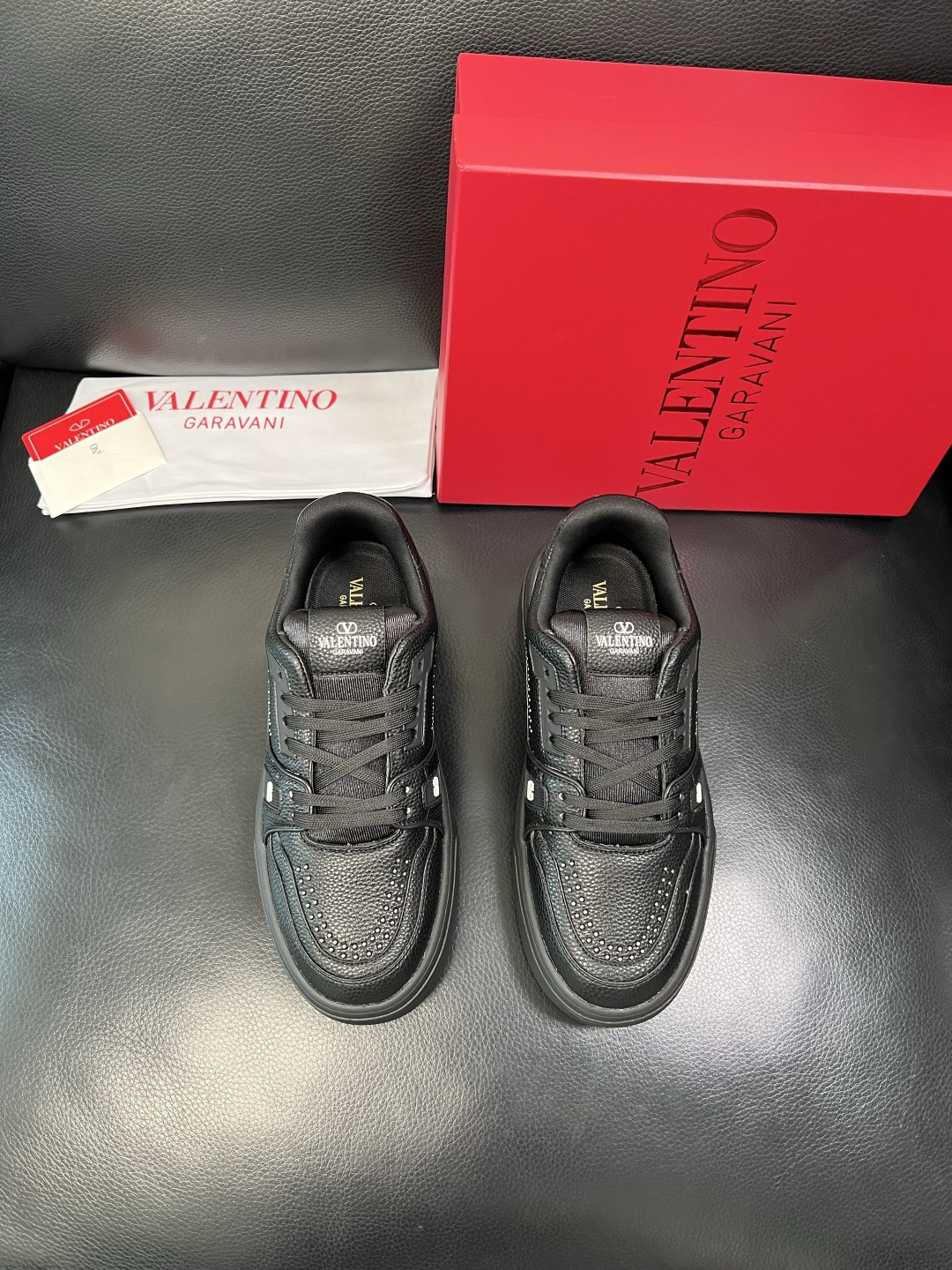 VALENTINO 高品质 顶级工艺品 华伦天奴，运动板鞋专柜同步，鞋面意大利进口，高品质拼接缤纷色彩复