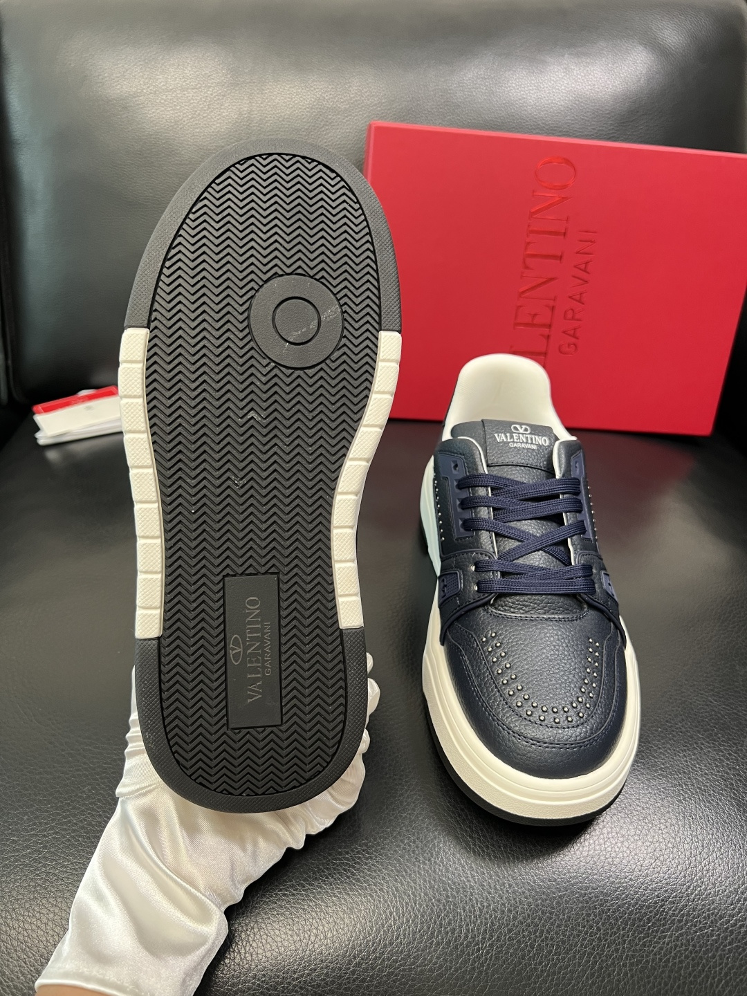 VALENTINO 高品质 顶级工艺品 华伦天奴，运动板鞋专柜同步，鞋面意大利进口，高品质拼接缤纷色彩复