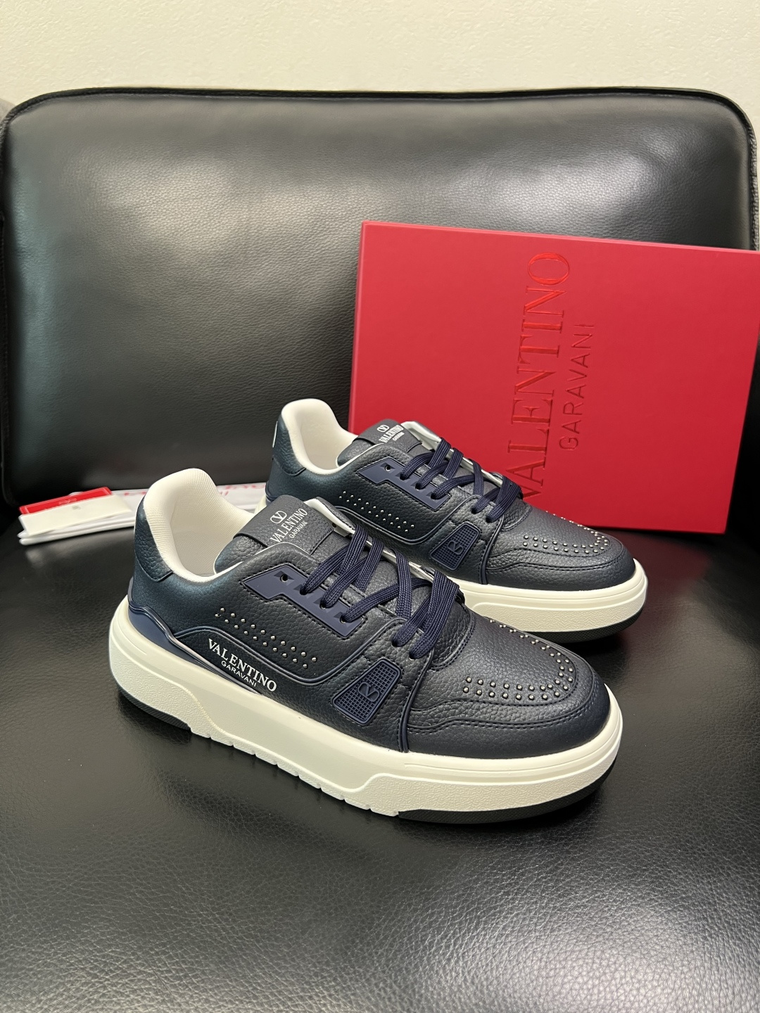 VALENTINO 高品质 顶级工艺品 华伦天奴，运动板鞋专柜同步，鞋面意大利进口，高品质拼接缤纷色彩复